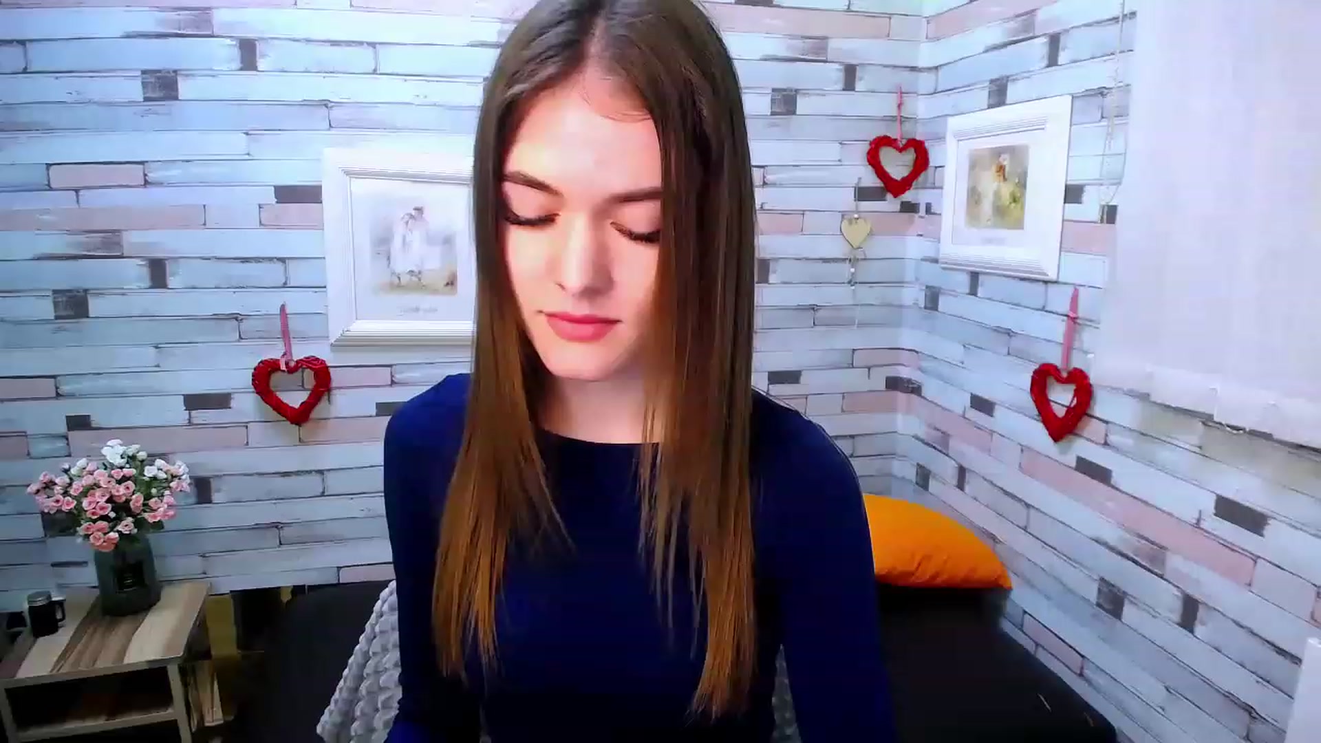 Gallery image thumbnail from Mili_Sky_'s myfreecams stream on, 11/25/2022, 11:38 image 9 of 20
