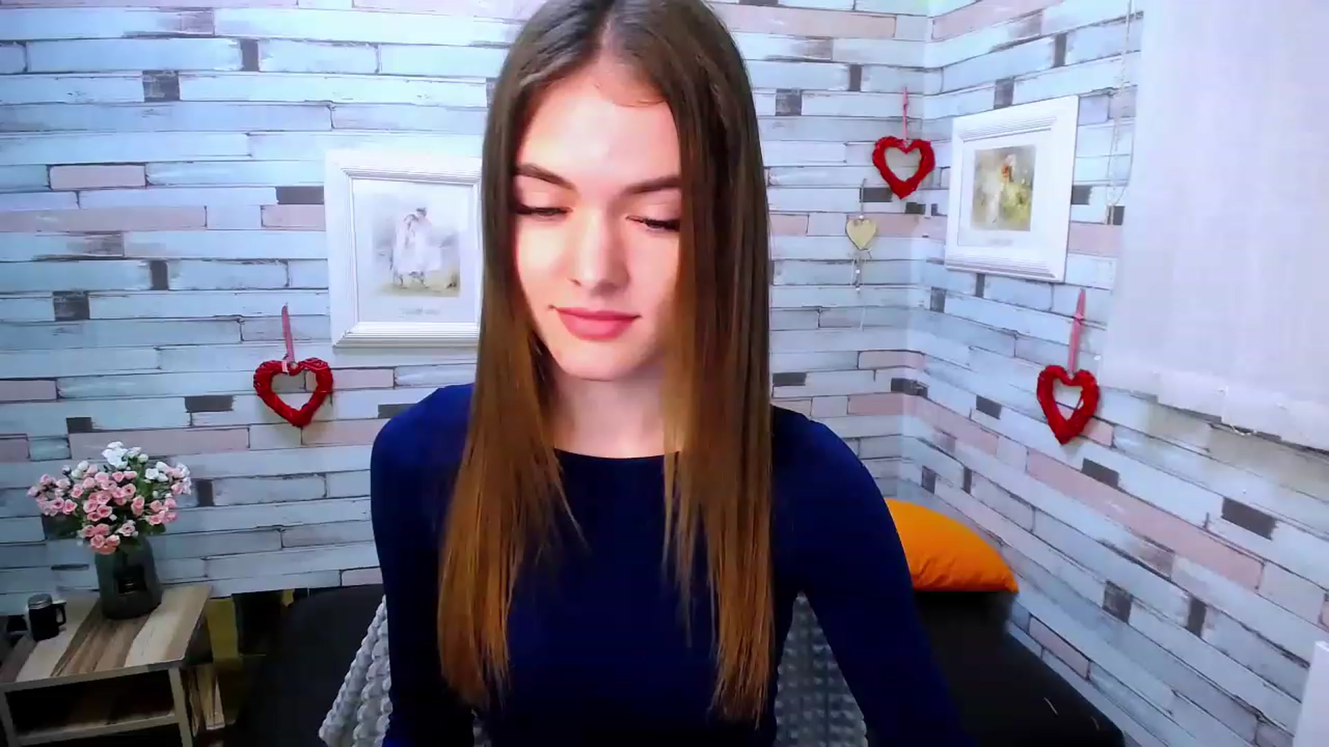 Gallery image thumbnail from Mili_Sky_'s myfreecams stream on, 11/25/2022, 11:38 image 17 of 20