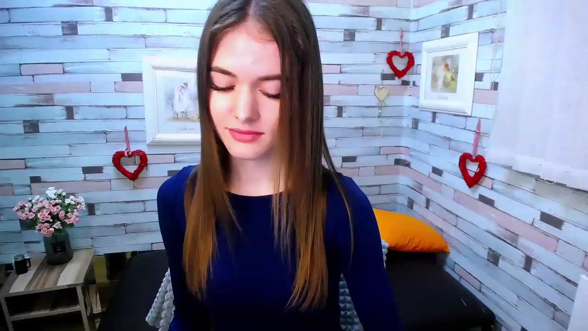 Gallery image thumbnail from Mili_Sky_'s myfreecams stream on, 11/25/2022, 12:42 image 13 of 20