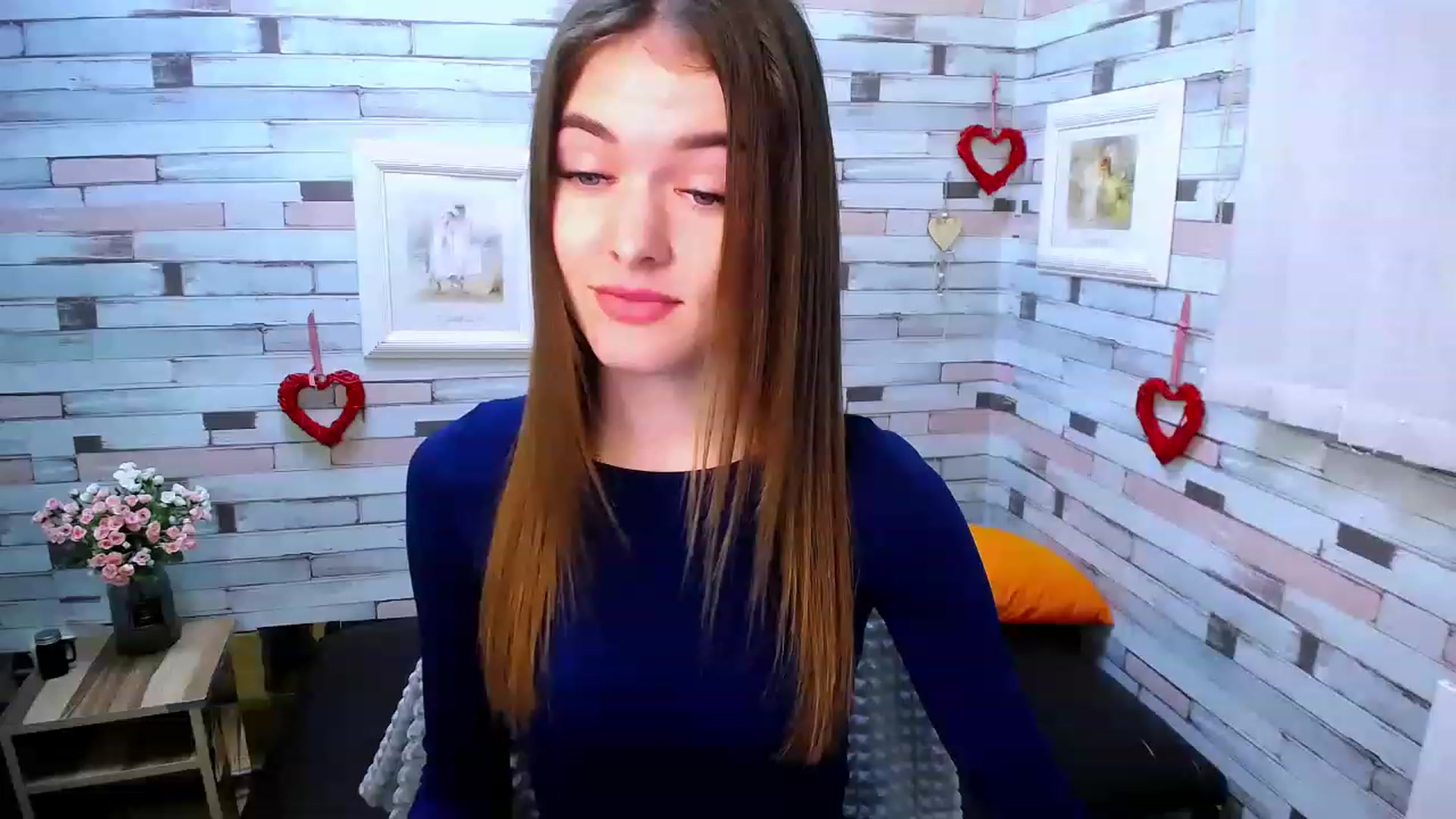 Gallery image thumbnail from Mili_Sky_'s myfreecams stream on, 11/25/2022, 12:42 image 9 of 20