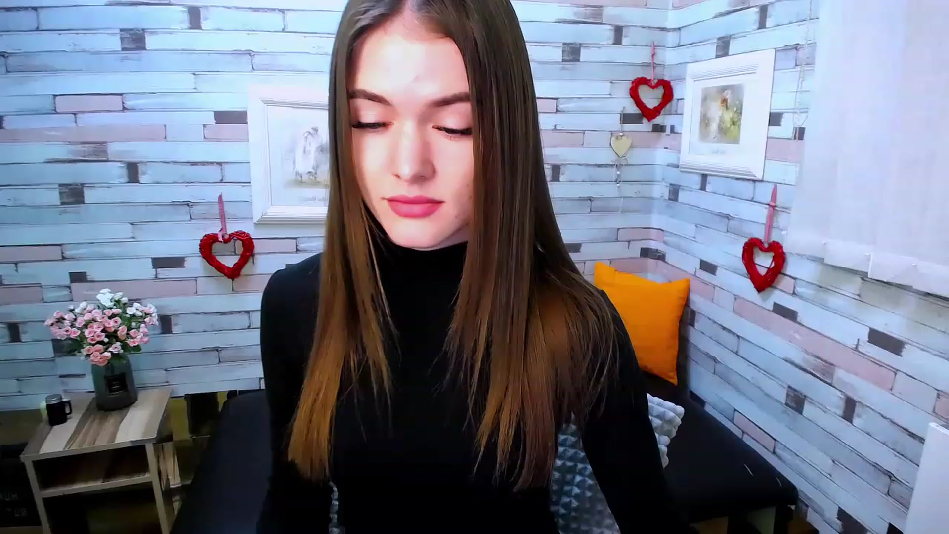 Gallery image thumbnail from Mili_Sky_'s myfreecams stream on, 12/01/2022, 13:25 image 1 of 20