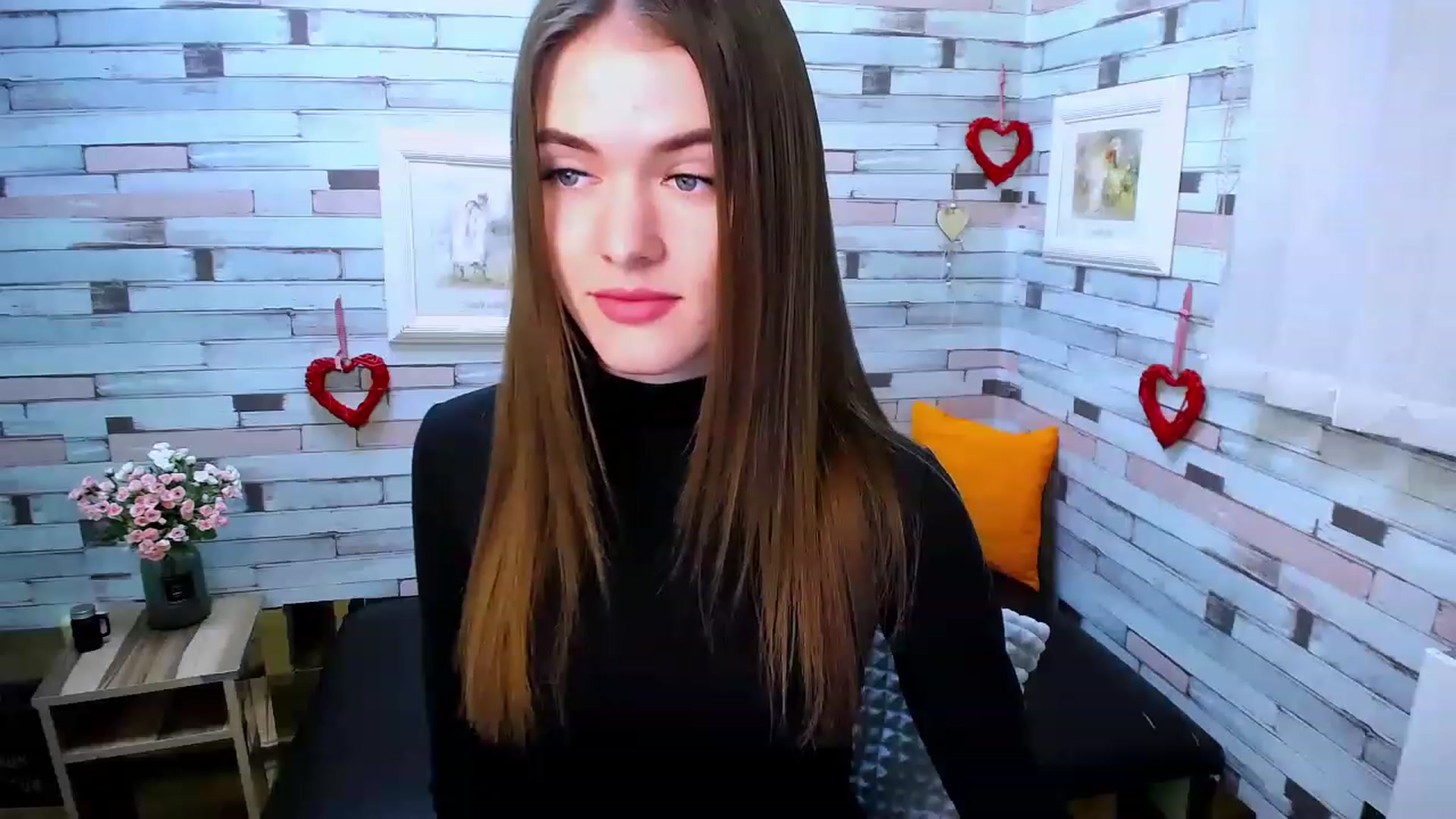 Gallery image thumbnail from Mili_Sky_'s myfreecams stream on, 12/01/2022, 13:25 image 4 of 20