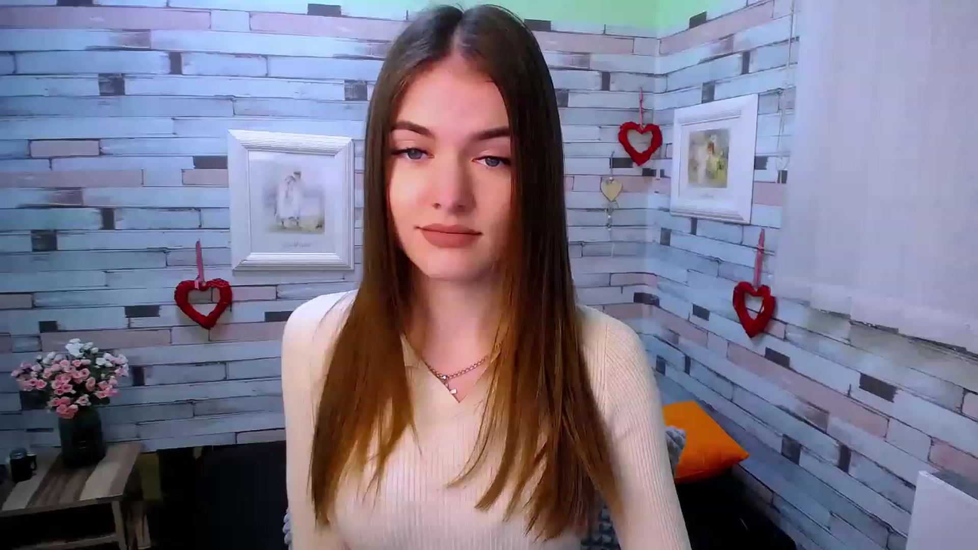 Gallery image thumbnail from Mili_Sky_'s myfreecams stream on, 12/03/2022, 16:37 image 2 of 20