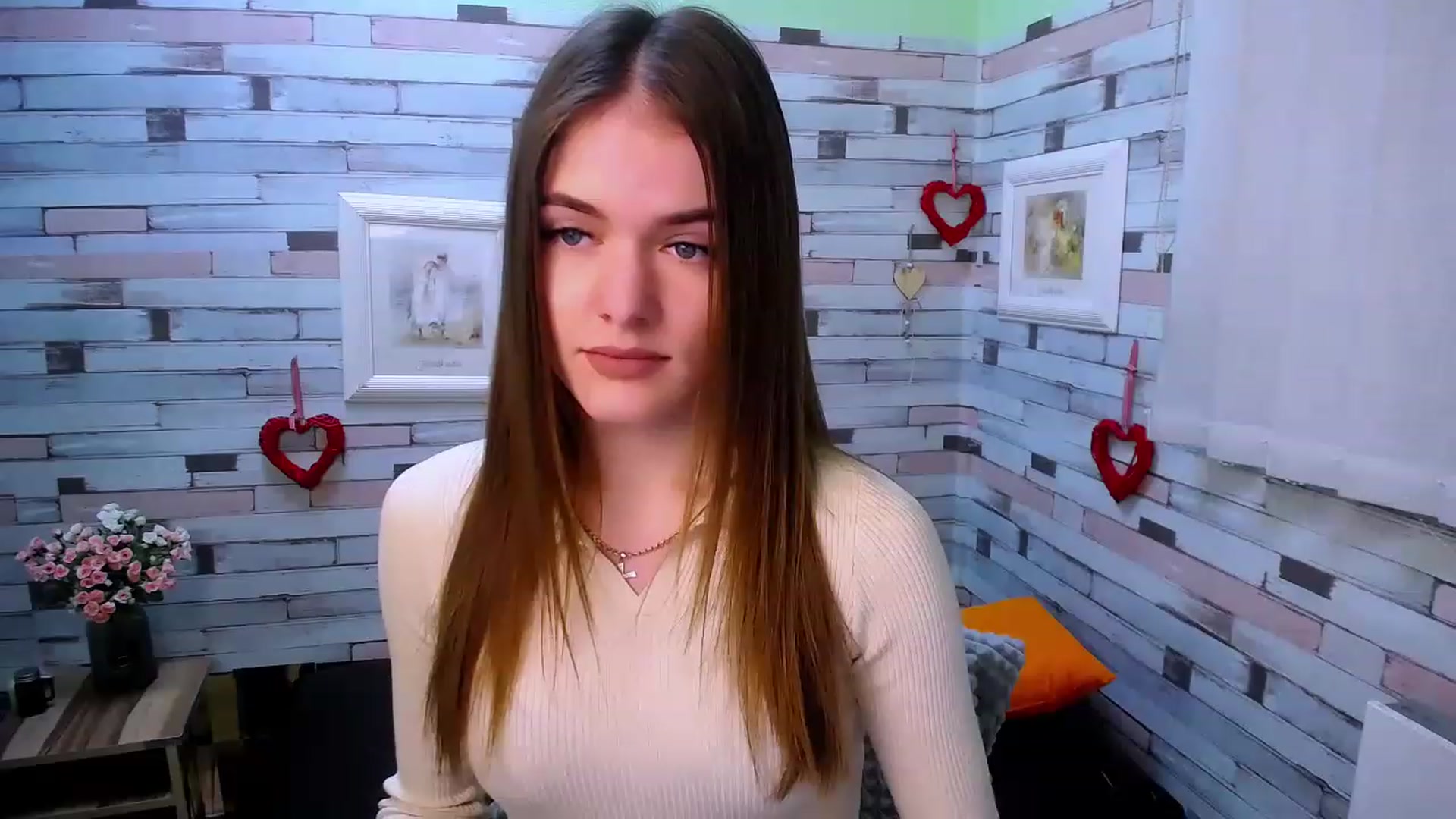 Gallery image thumbnail from Mili_Sky_'s myfreecams stream on, 12/03/2022, 16:37 image 20 of 20