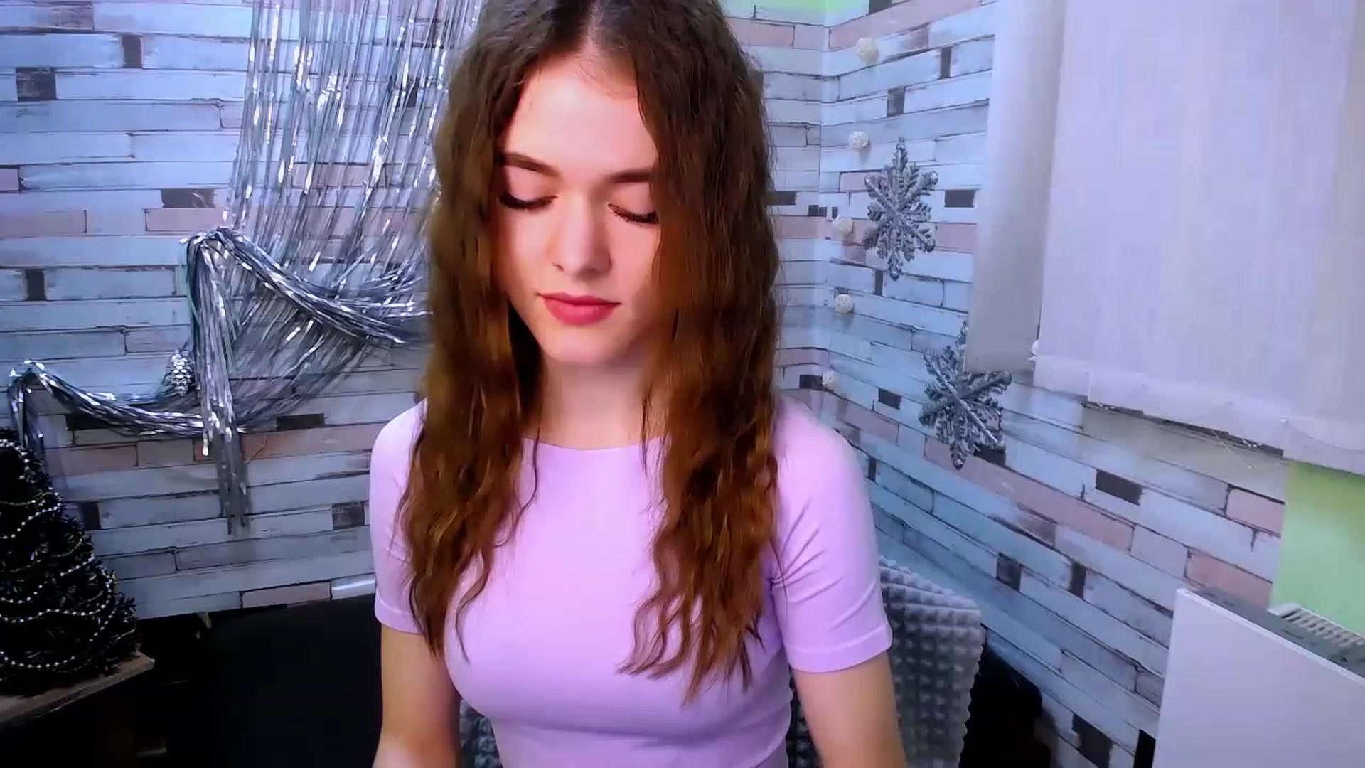 Gallery image thumbnail from Mili_Sky_'s myfreecams stream on, 12/16/2022, 14:33 image 1 of 20
