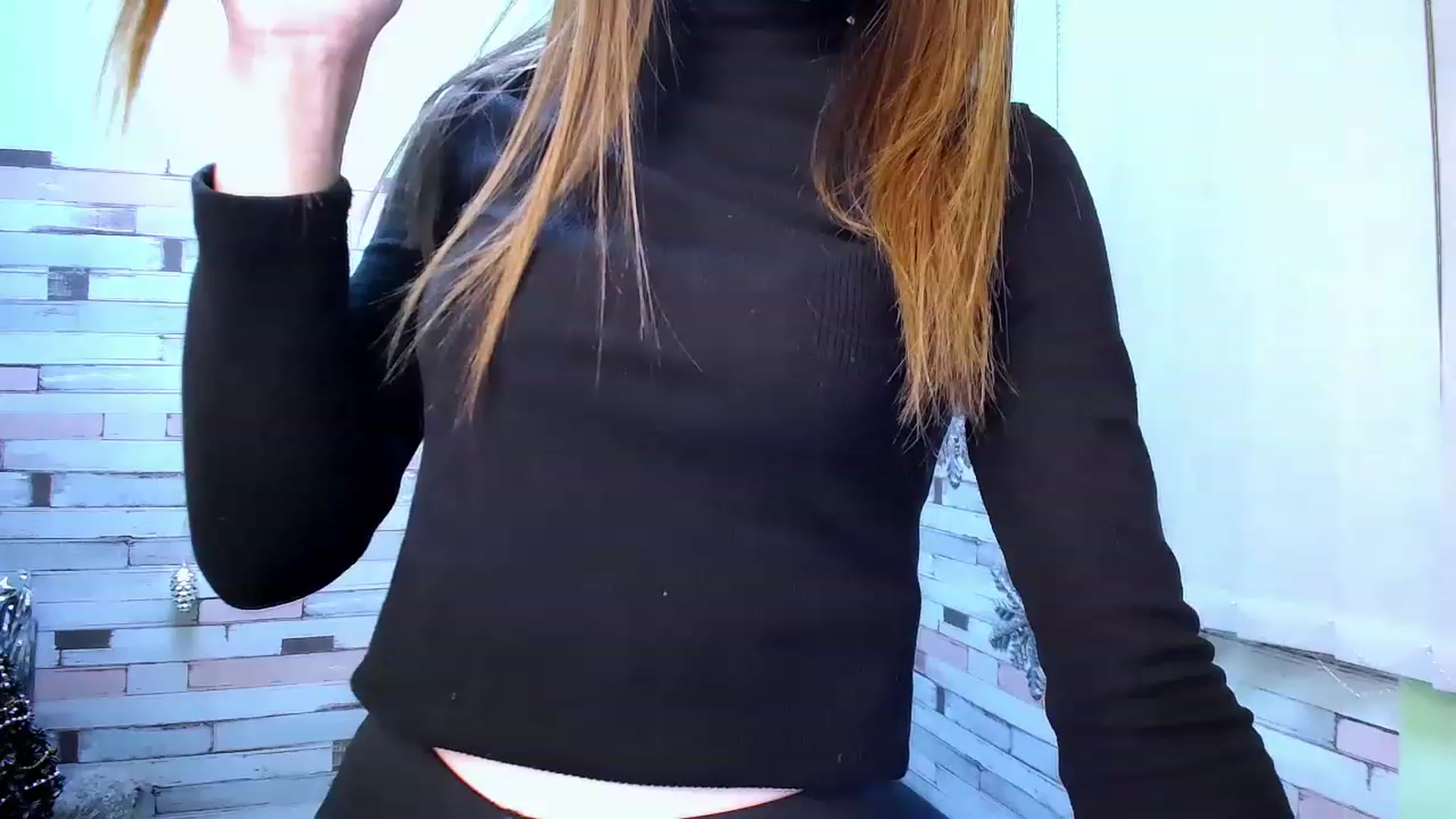 Gallery image thumbnail from Mili_Sky_'s myfreecams stream on, 12/19/2022, 07:34 image 20 of 20