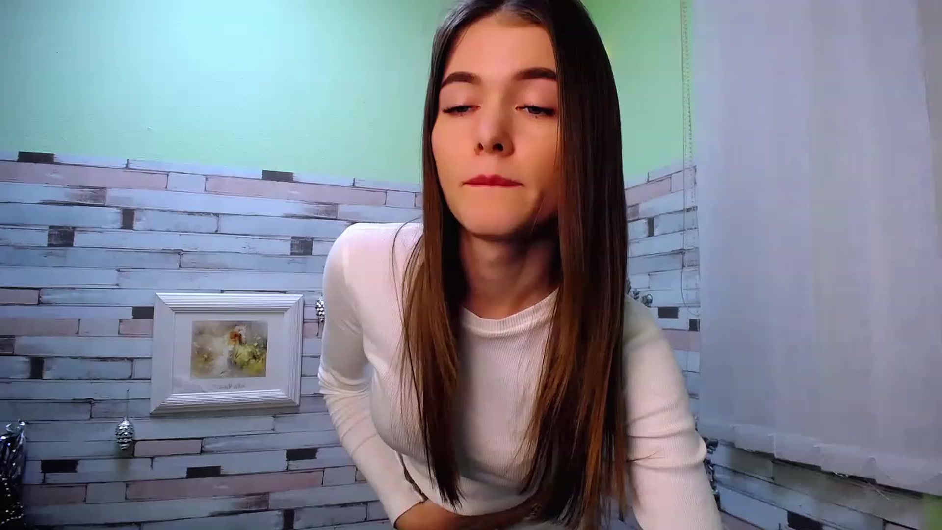 Gallery image thumbnail from Mili_Sky_'s myfreecams stream on, 12/25/2022, 11:41 image 11 of 20