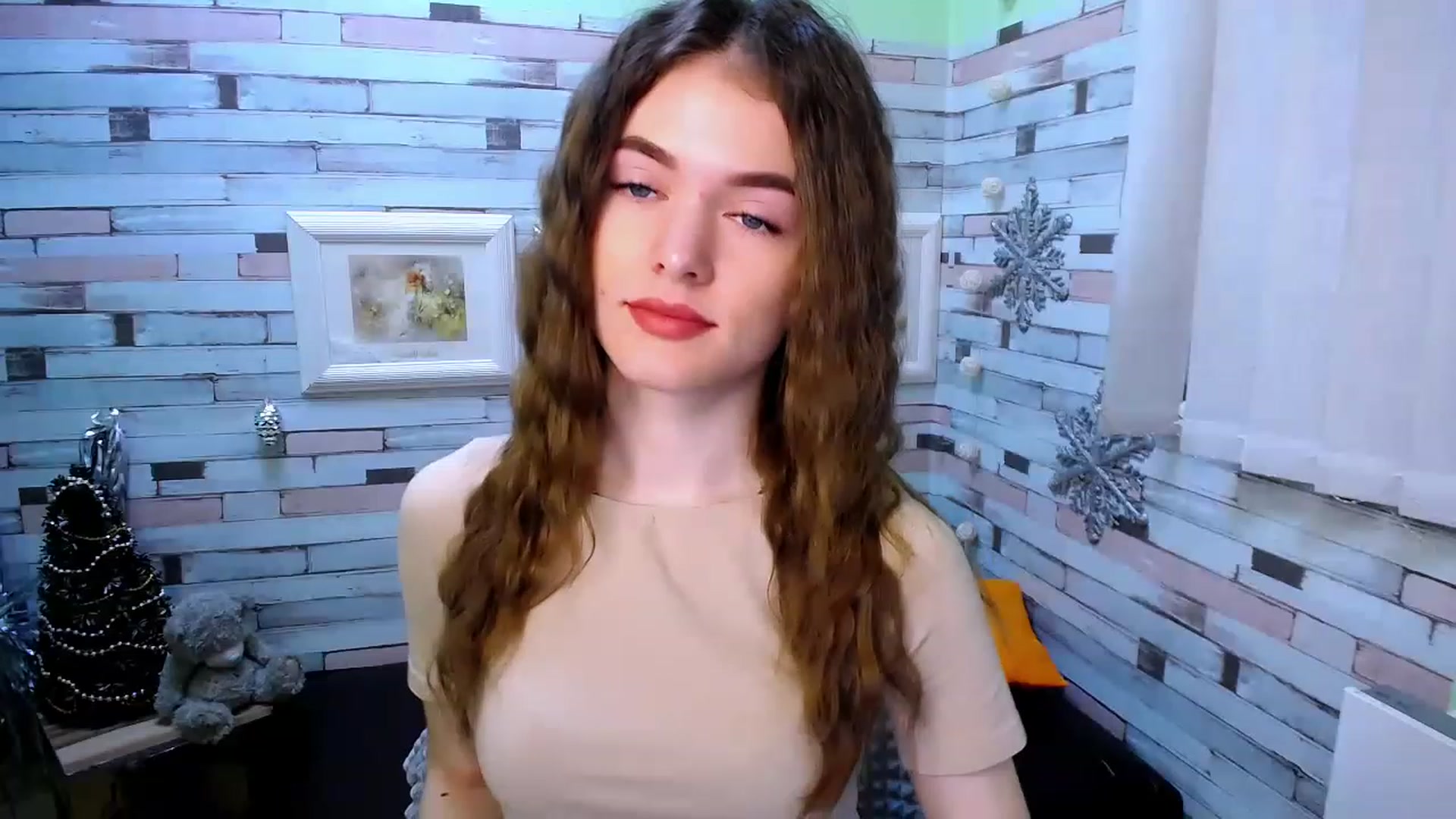 Gallery image thumbnail from Mili_Sky_'s myfreecams stream on, 12/29/2022, 07:48 image 15 of 20