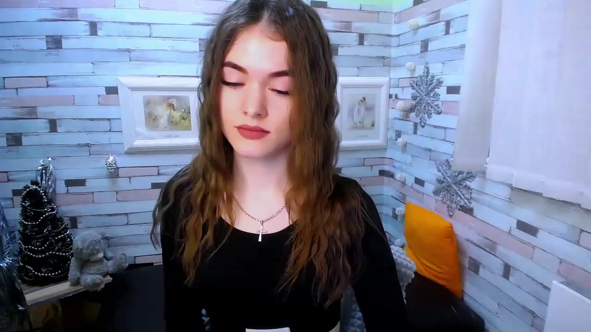 Gallery image thumbnail from Mili_Sky_'s myfreecams stream on, 12/30/2022, 08:52 image 9 of 20