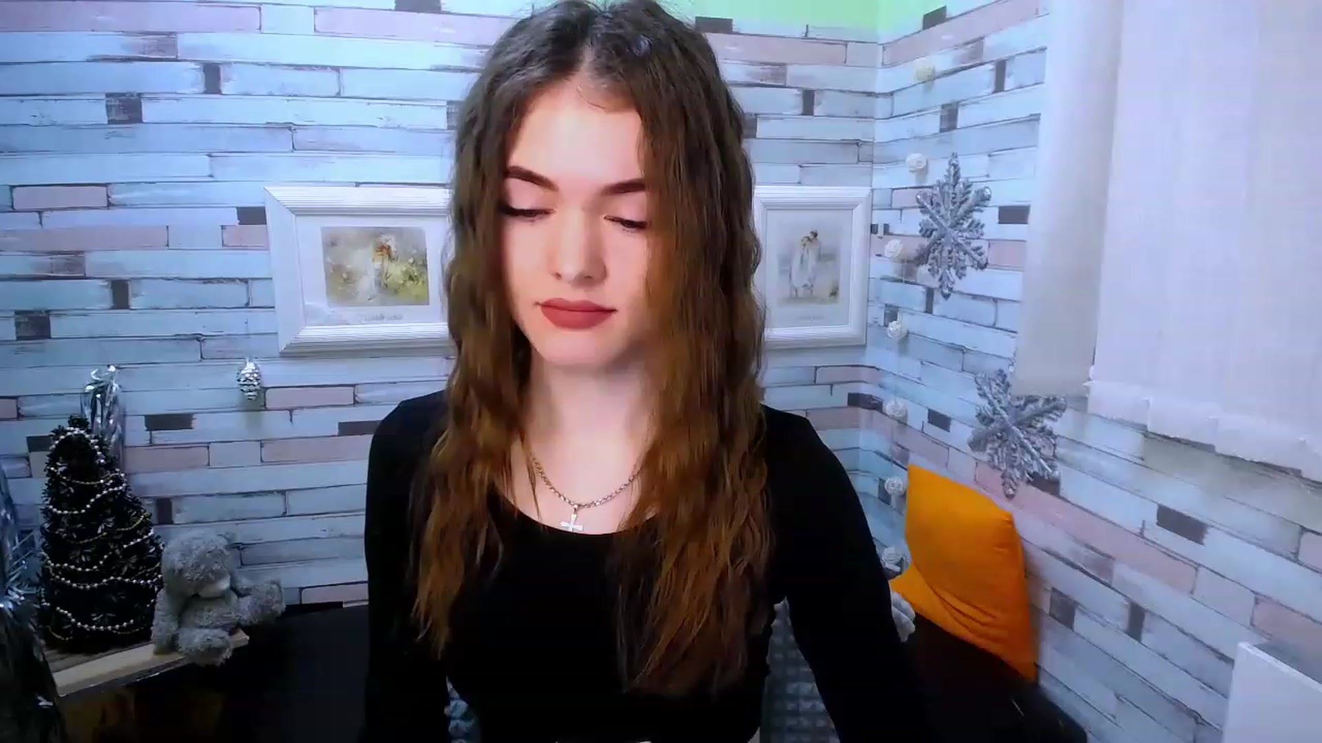 Gallery image thumbnail from Mili_Sky_'s myfreecams stream on, 12/30/2022, 08:52 image 2 of 20
