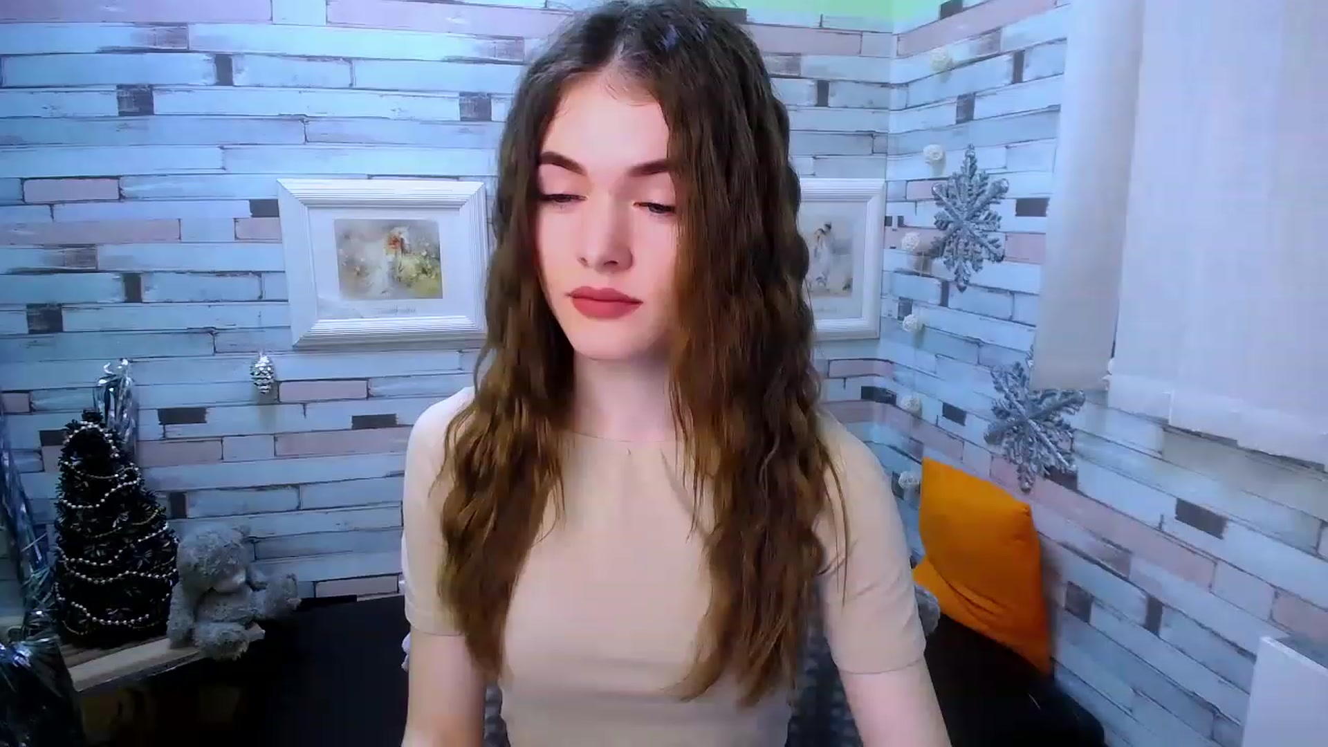 Gallery image thumbnail from Mili_Sky_'s myfreecams stream on, 12/30/2022, 12:30 image 12 of 20