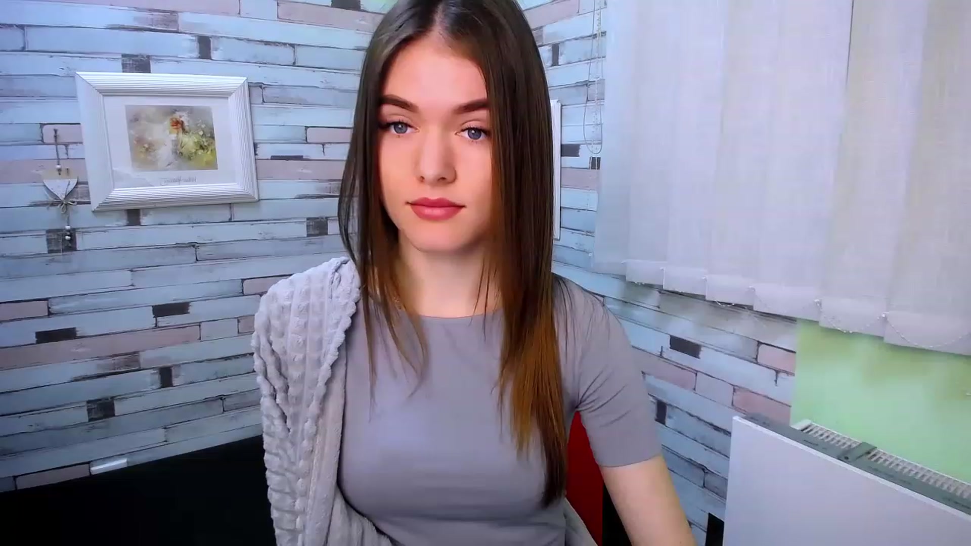Gallery image thumbnail from Mili_Sky_'s myfreecams stream on, 01/13/2023, 08:17 image 15 of 20