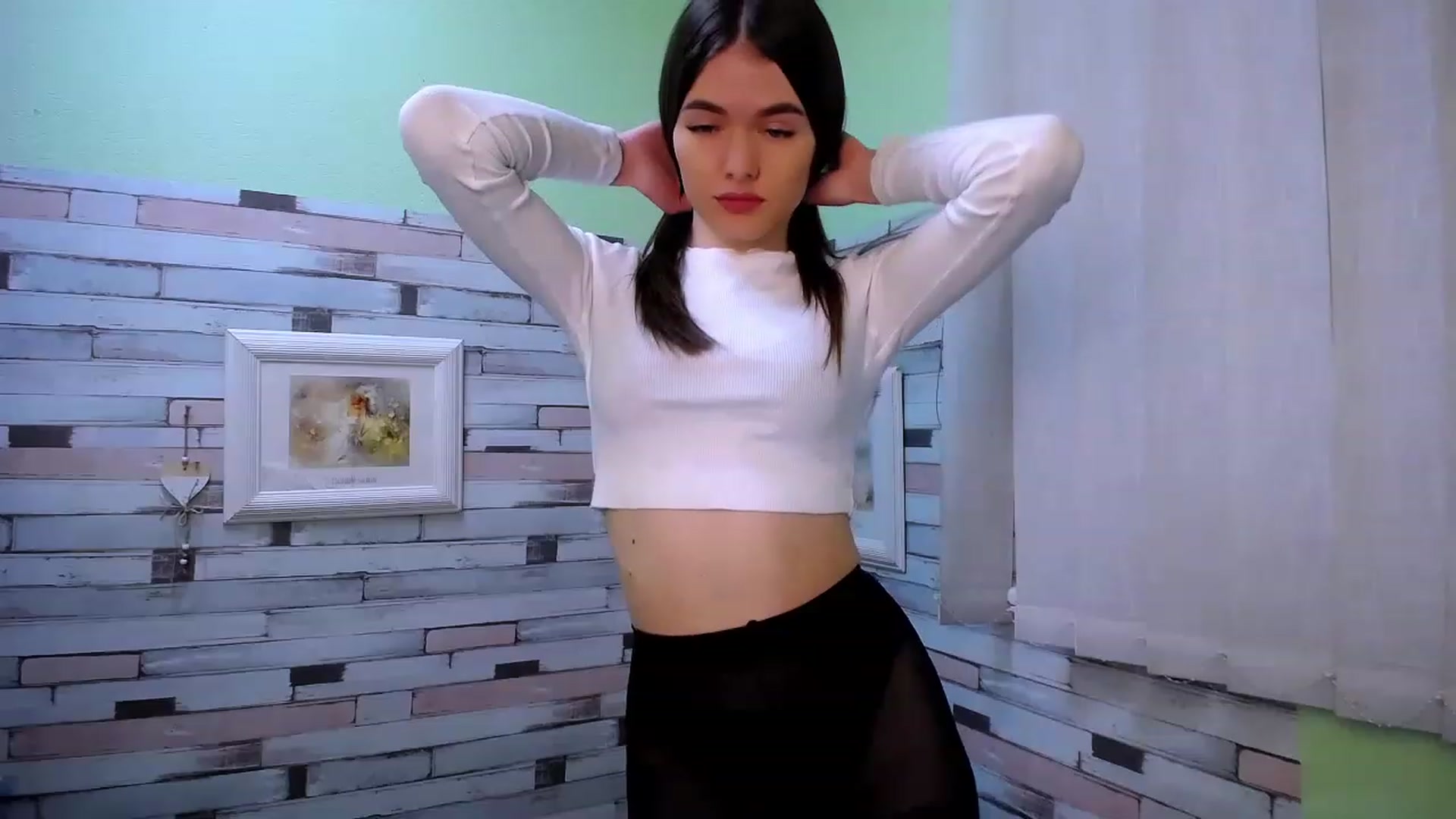 Gallery image thumbnail from Mili_Sky_'s myfreecams stream on, 01/23/2023, 11:22 image 4 of 20