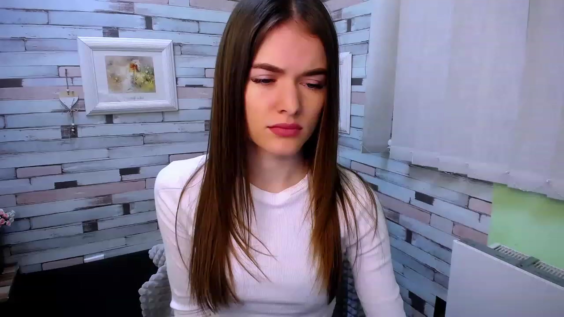 Gallery image thumbnail from Mili_Sky_'s myfreecams stream on, 01/23/2023, 11:22 image 1 of 20