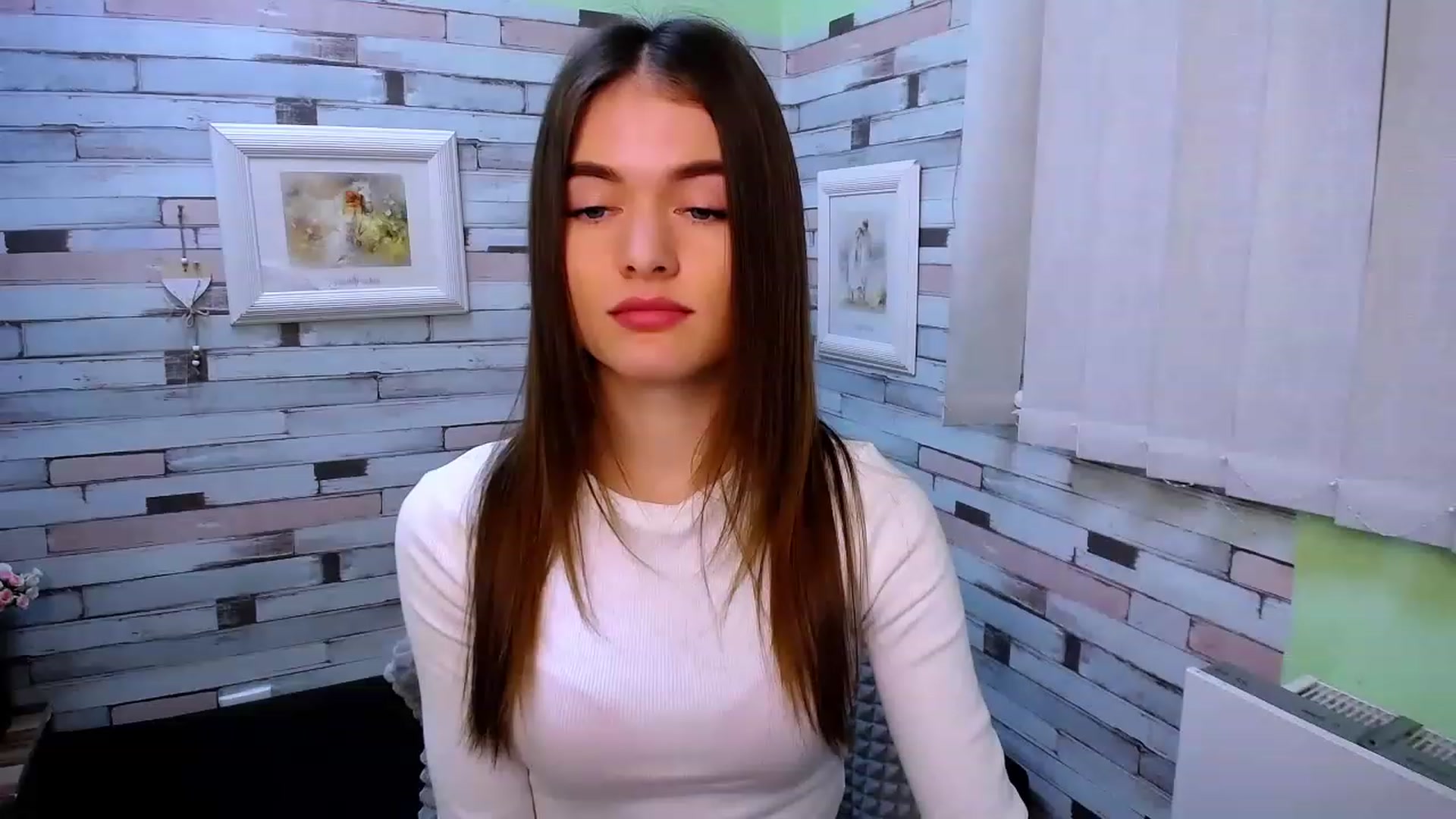 Gallery image thumbnail from Mili_Sky_'s myfreecams stream on, 01/26/2023, 12:03 image 4 of 20