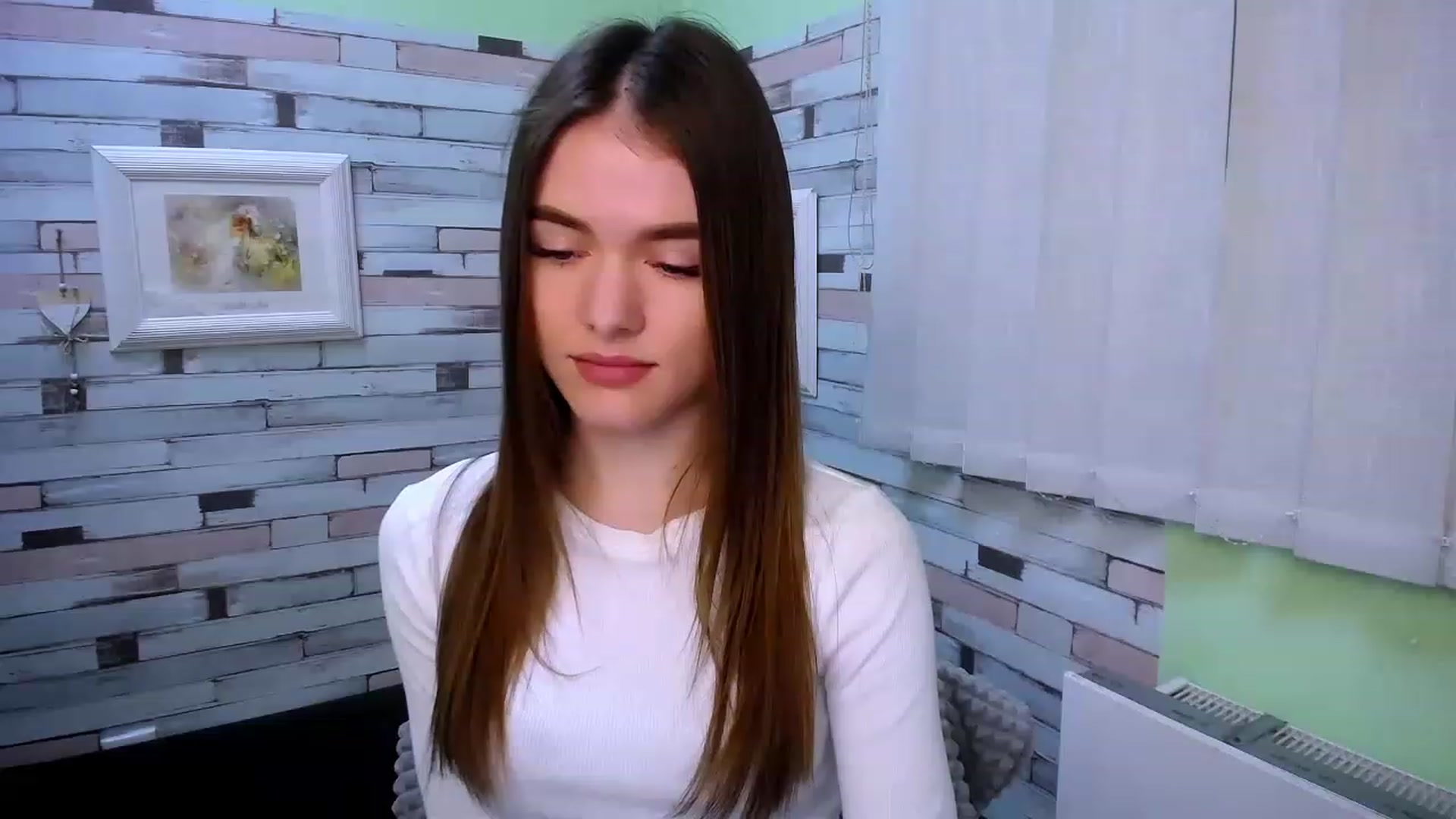 Gallery image thumbnail from Mili_Sky_'s myfreecams stream on, 01/27/2023, 12:39 image 17 of 20