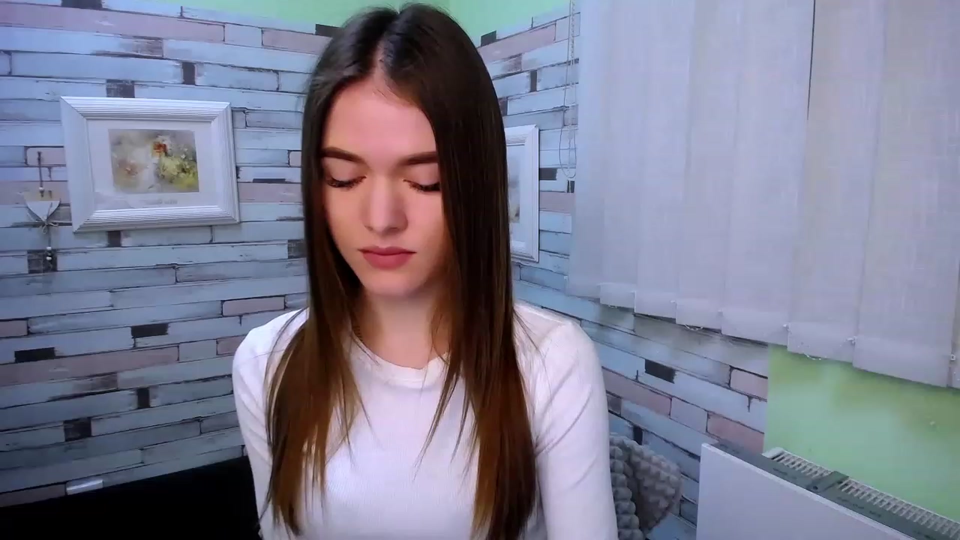 Gallery image thumbnail from Mili_Sky_'s myfreecams stream on, 01/27/2023, 12:39 image 2 of 20