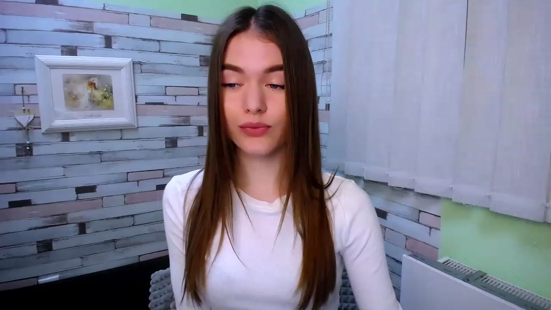 Gallery image thumbnail from Mili_Sky_'s myfreecams stream on, 01/27/2023, 12:39 image 12 of 20
