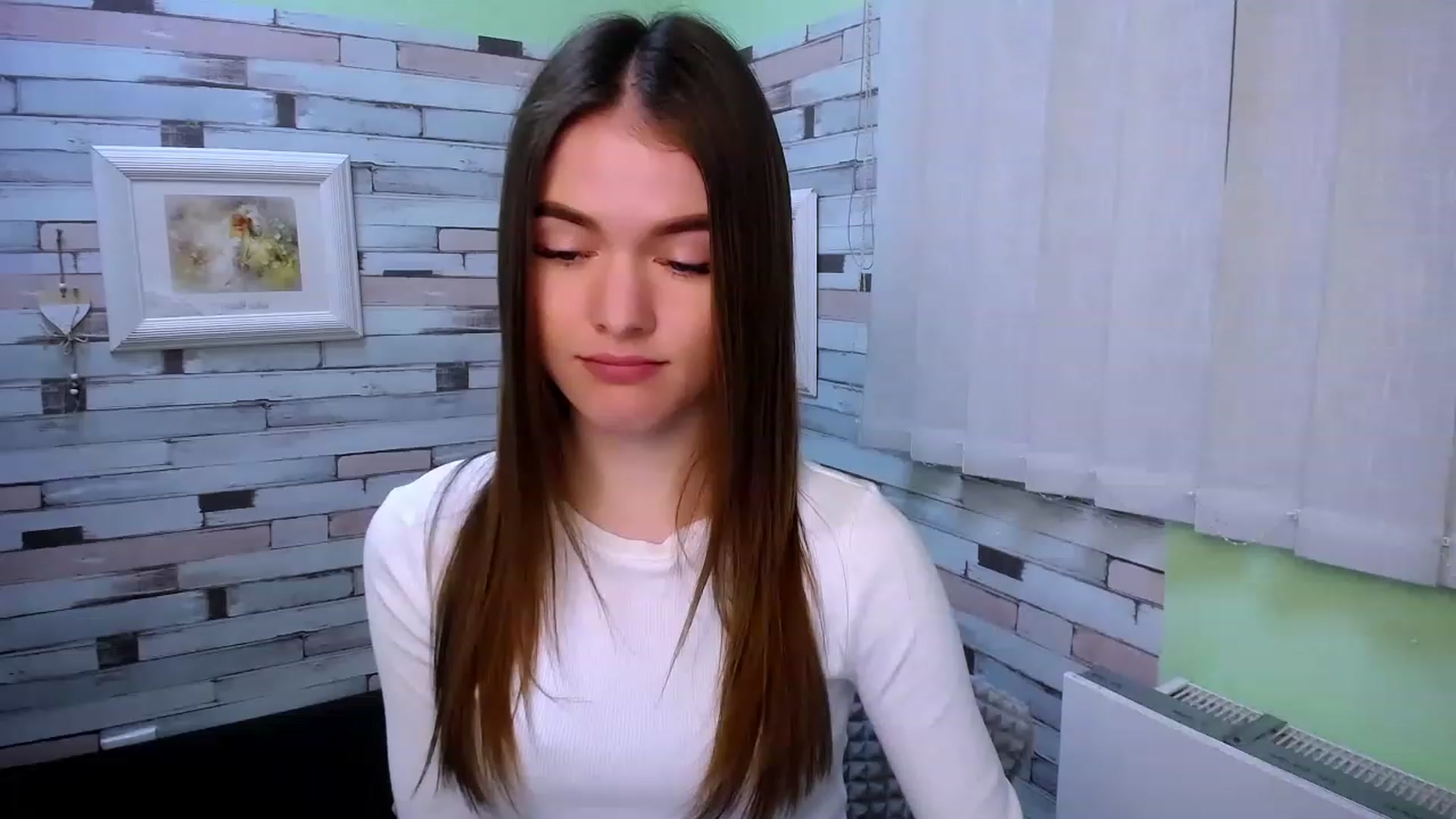 Gallery image thumbnail from Mili_Sky_'s myfreecams stream on, 01/27/2023, 12:39 image 14 of 20