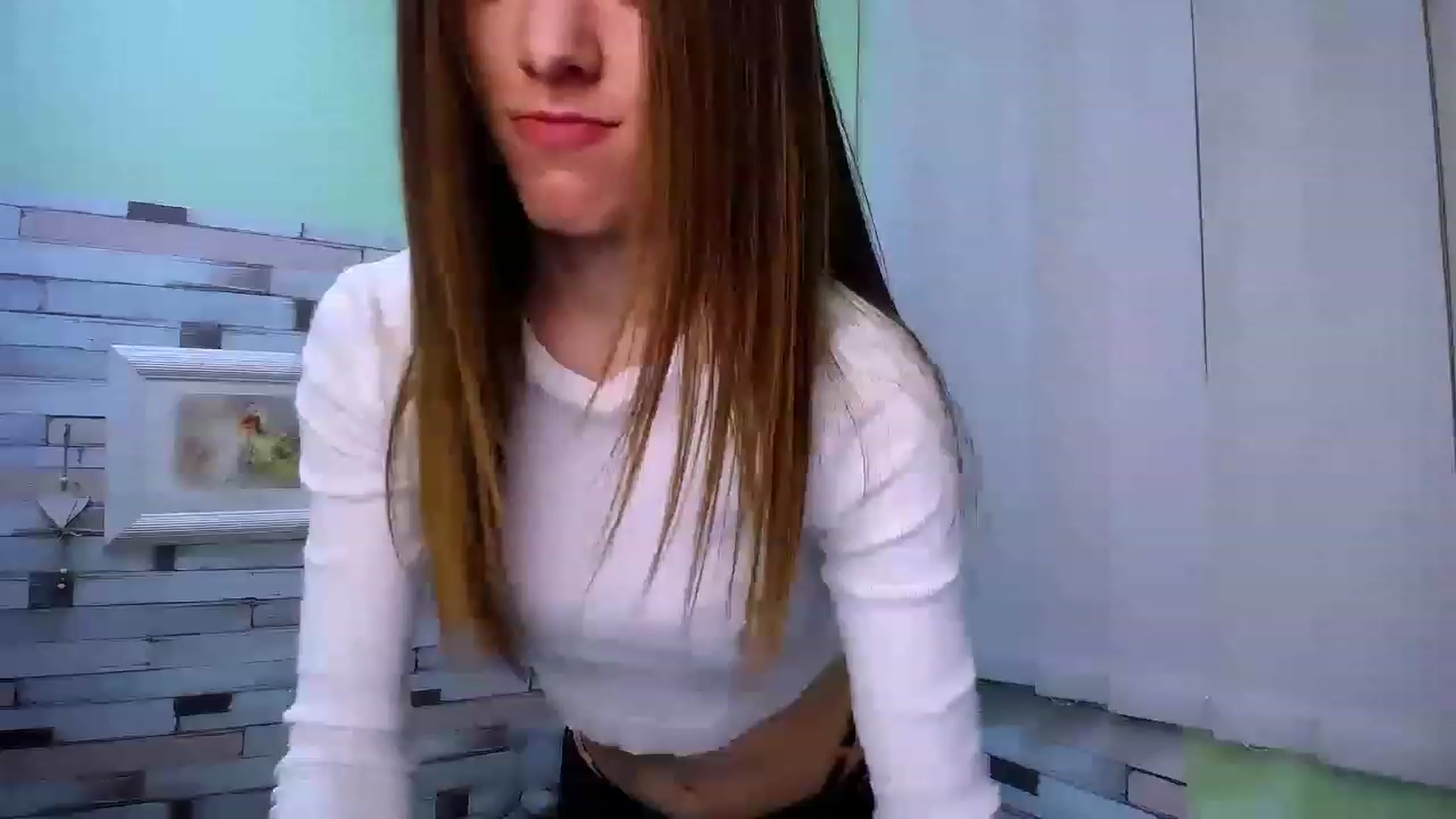 Gallery image thumbnail from Mili_Sky_'s myfreecams stream on, 01/27/2023, 13:41 image 17 of 20