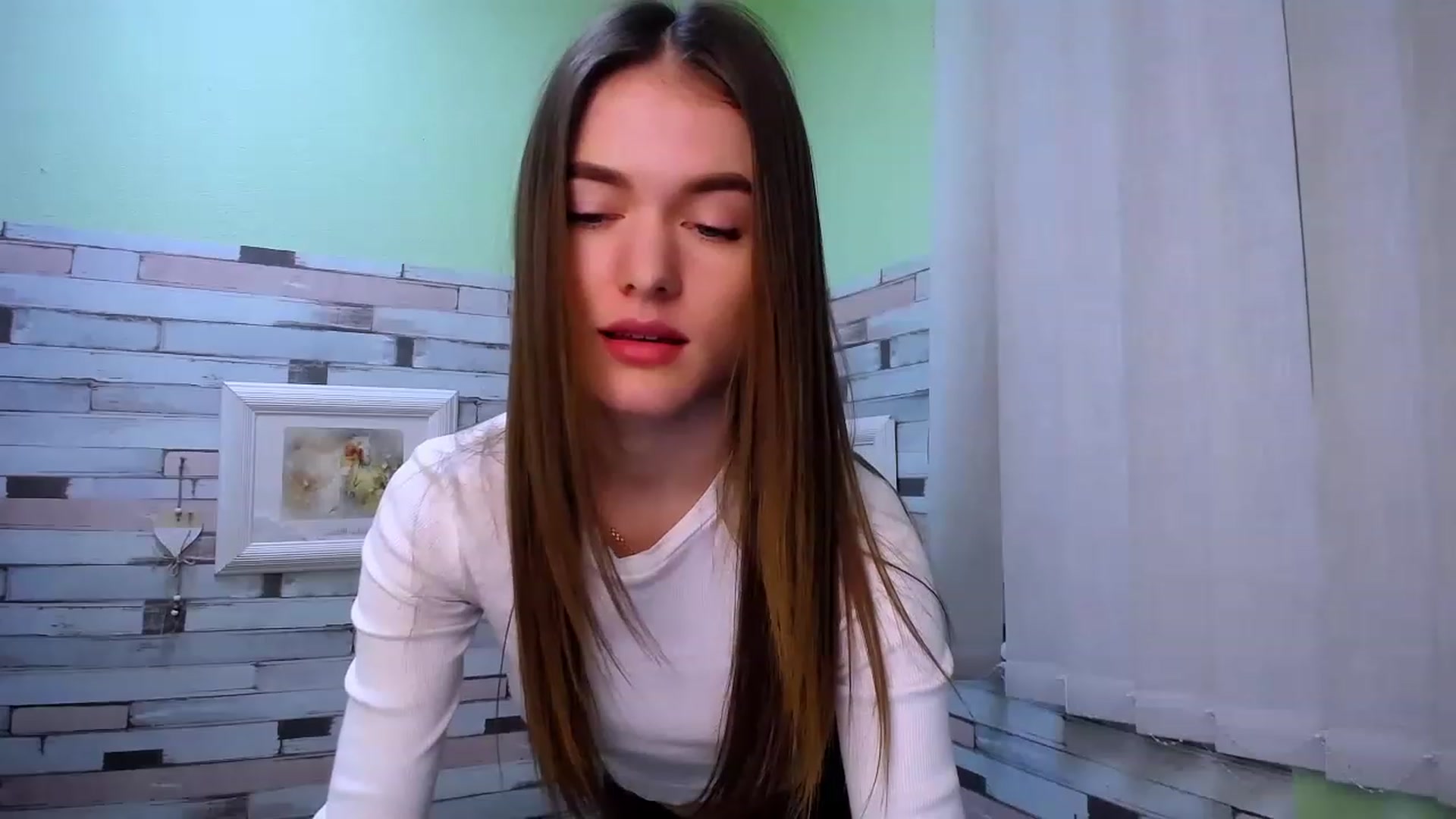 Gallery image thumbnail from Mili_Sky_'s myfreecams stream on, 01/27/2023, 17:23 image 9 of 20
