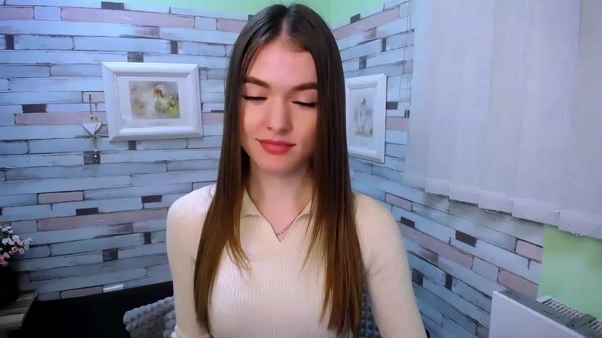 Gallery image thumbnail from Mili_Sky_'s myfreecams stream on, 01/31/2023, 12:57 image 2 of 20