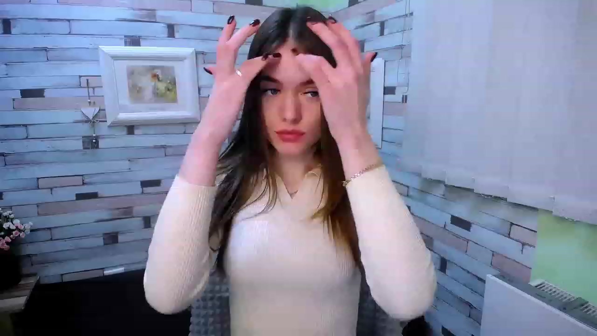 Gallery image thumbnail from Mili_Sky_'s myfreecams stream on, 01/31/2023, 12:57 image 9 of 20