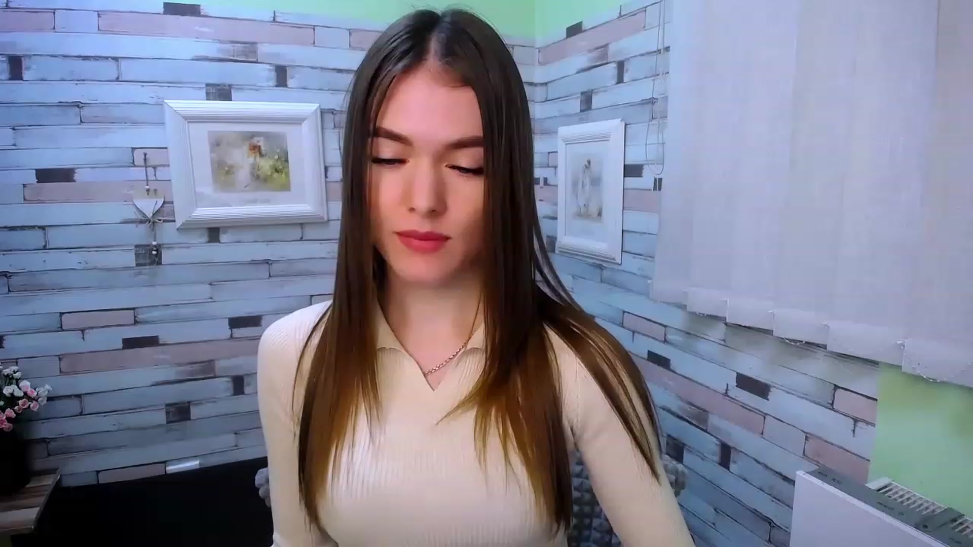 Gallery image thumbnail from Mili_Sky_'s myfreecams stream on, 01/31/2023, 12:57 image 4 of 20