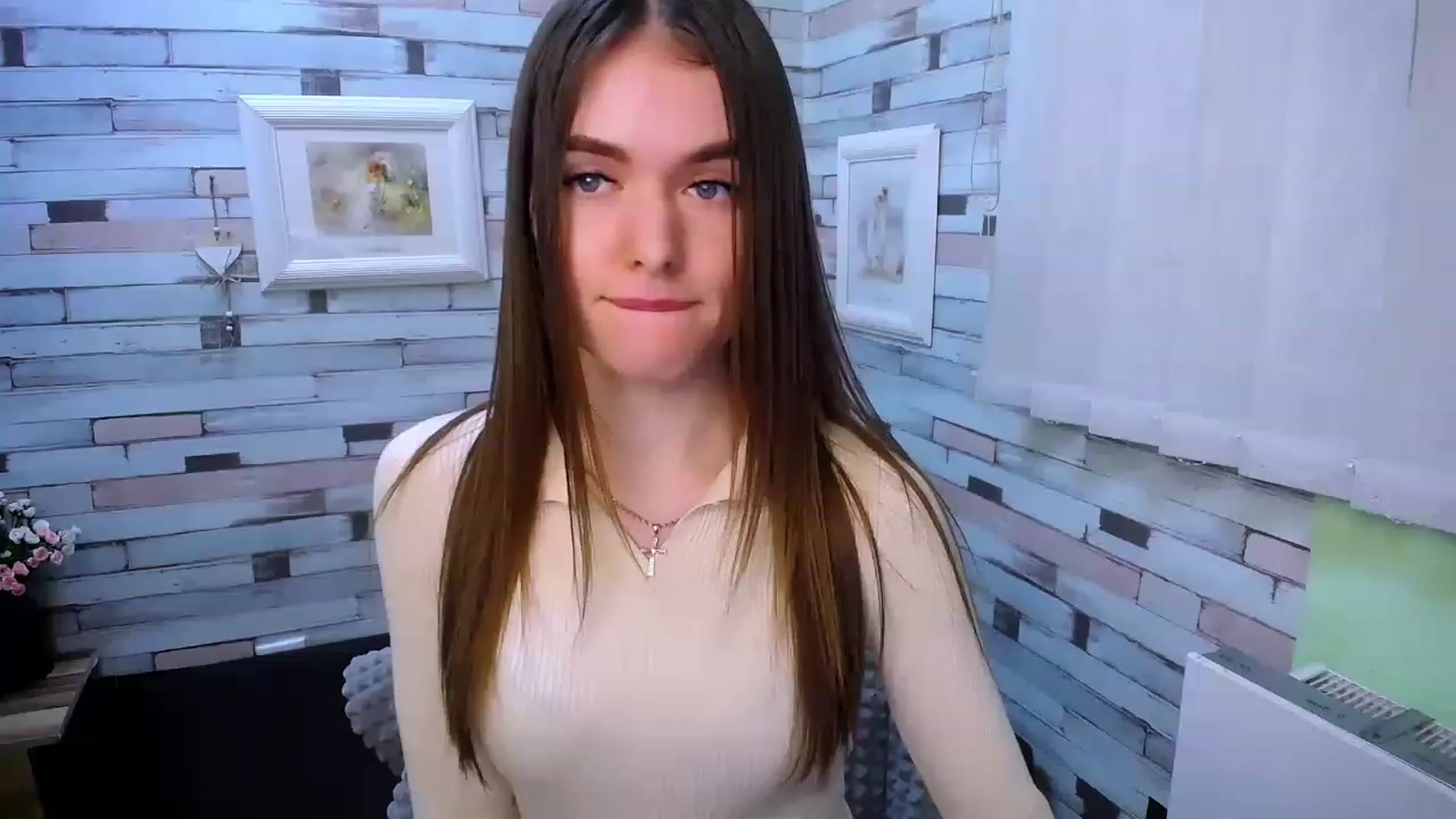 Gallery image thumbnail from Mili_Sky_'s myfreecams stream on, 01/31/2023, 15:56 image 19 of 20