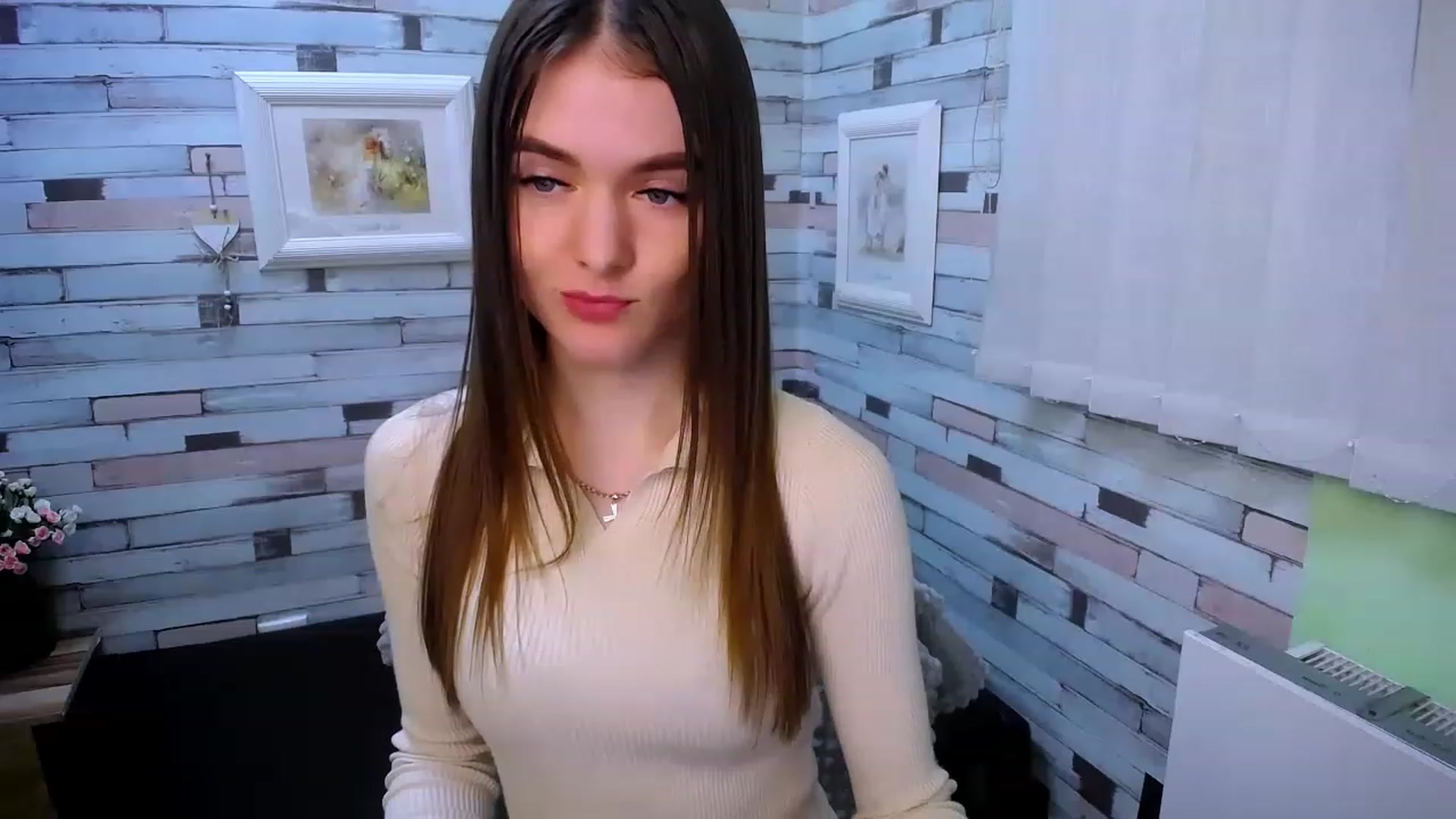 Gallery image thumbnail from Mili_Sky_'s myfreecams stream on, 01/31/2023, 15:56 image 2 of 20