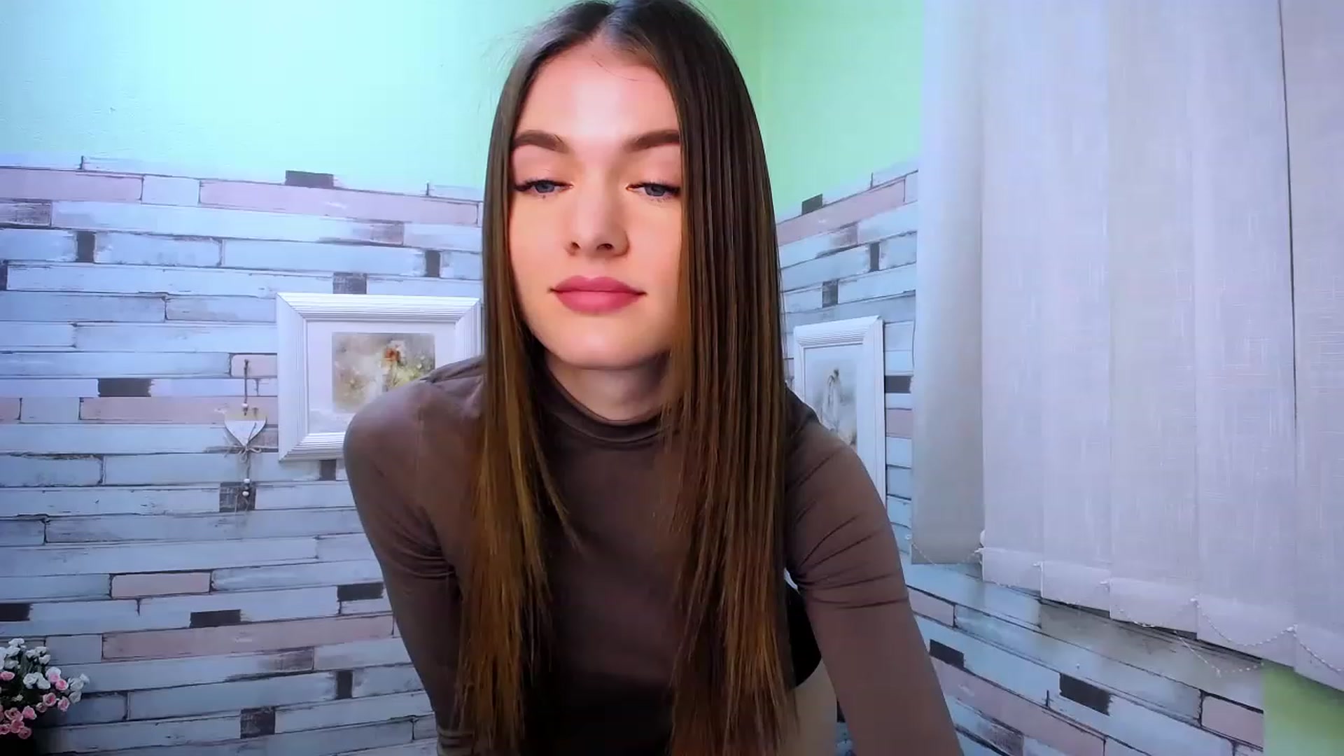 Gallery image thumbnail from Mili_Sky_'s myfreecams stream on, 02/07/2023, 10:11 image 19 of 20