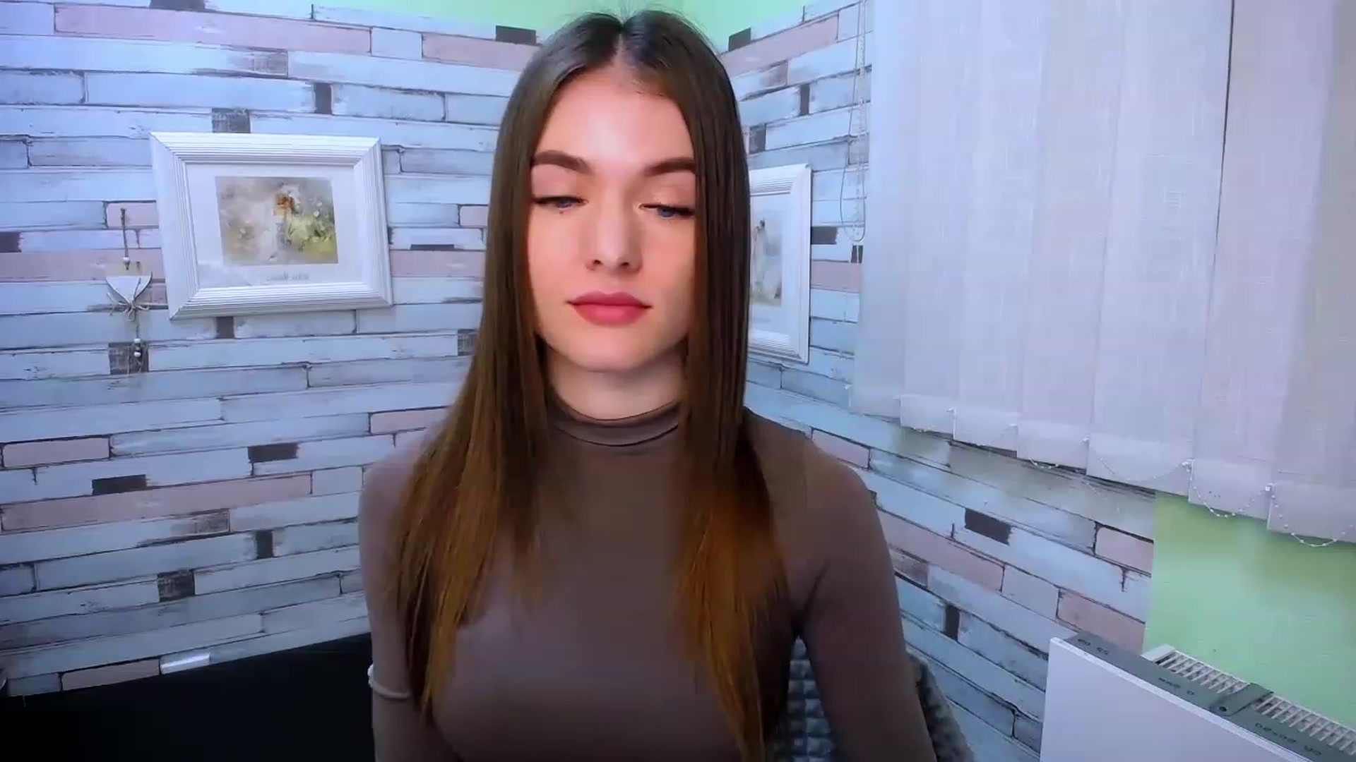 Gallery image thumbnail from Mili_Sky_'s myfreecams stream on, 02/07/2023, 14:00 image 5 of 20