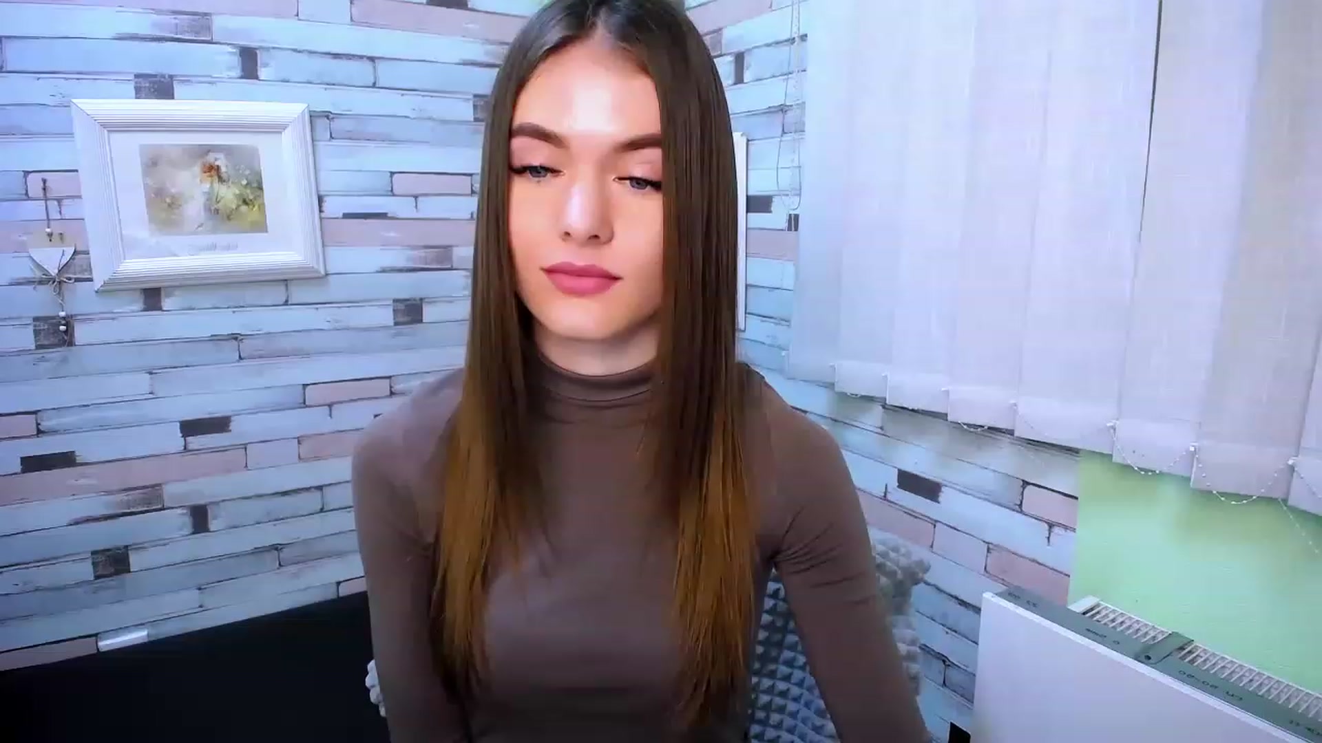 Gallery image thumbnail from Mili_Sky_'s myfreecams stream on, 02/10/2023, 11:48 image 3 of 20