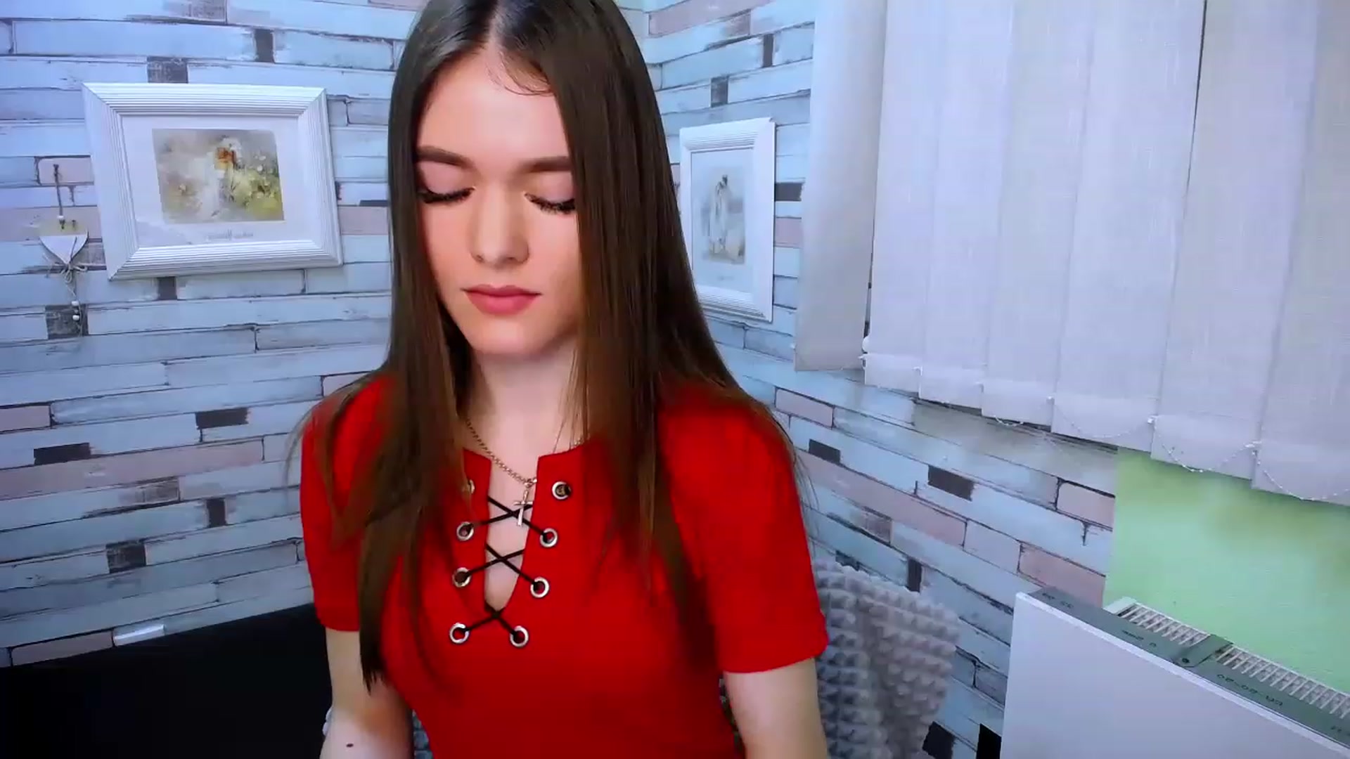 Gallery image thumbnail from Mili_Sky_'s myfreecams stream on, 02/16/2023, 11:15 image 2 of 20