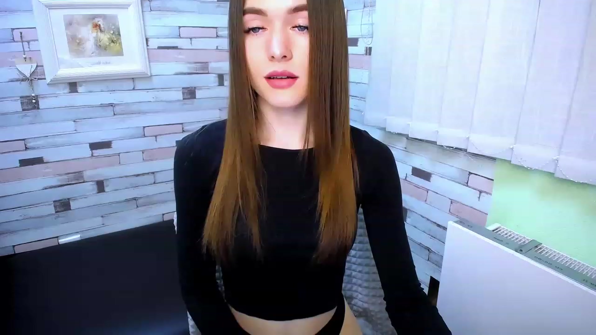 Gallery image thumbnail from Mili_Sky_'s myfreecams stream on, 02/19/2023, 15:28 image 13 of 20