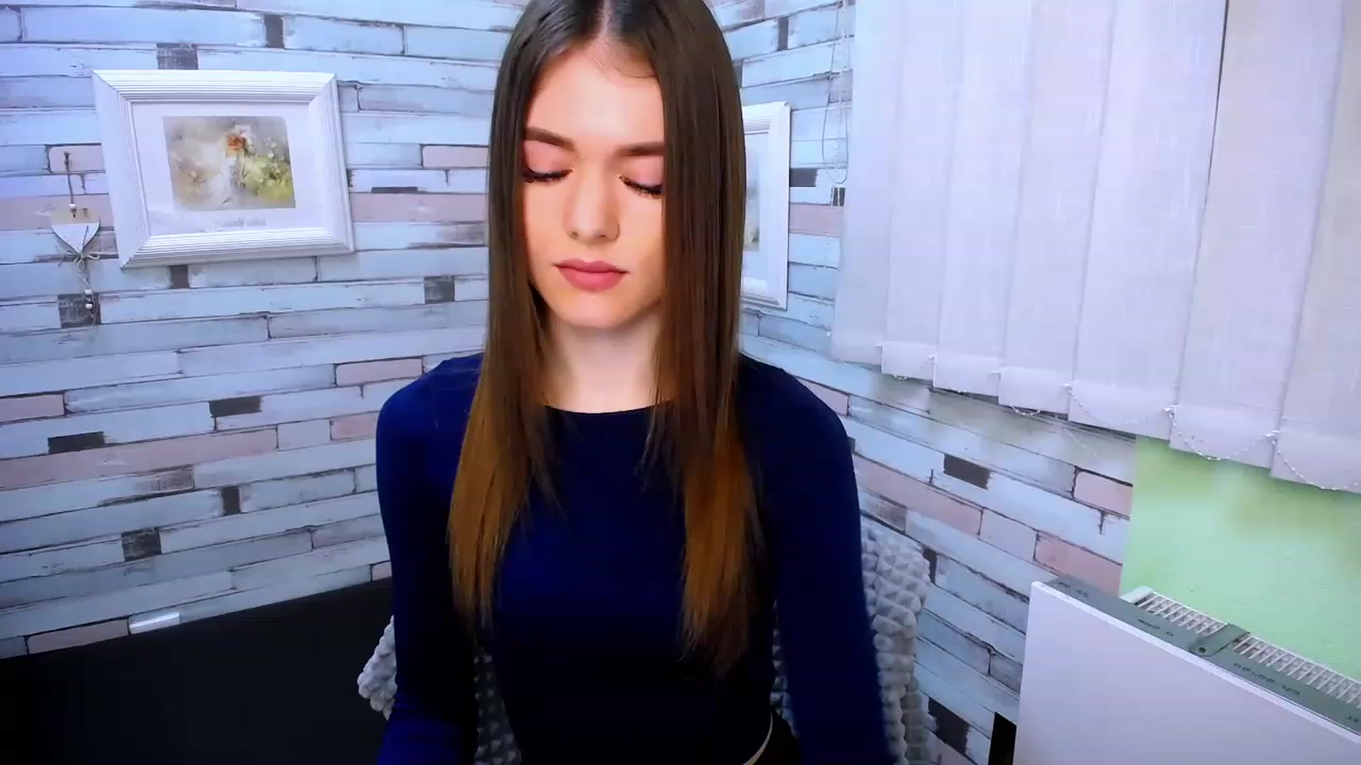 Gallery image thumbnail from Mili_Sky_'s myfreecams stream on, 02/21/2023, 08:11 image 16 of 20