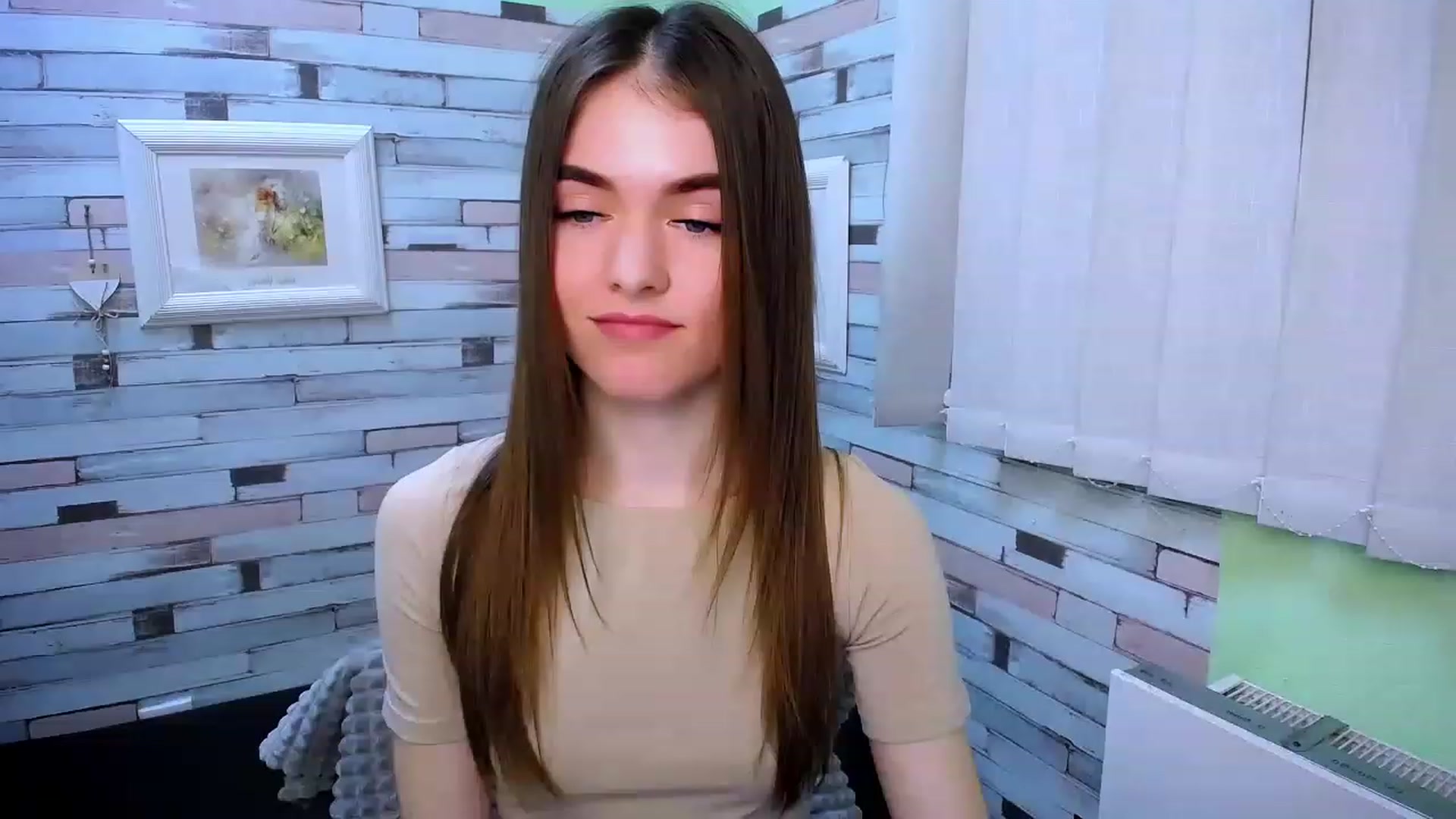 Gallery image thumbnail from Mili_Sky_'s myfreecams stream on, 02/23/2023, 12:23 image 12 of 20