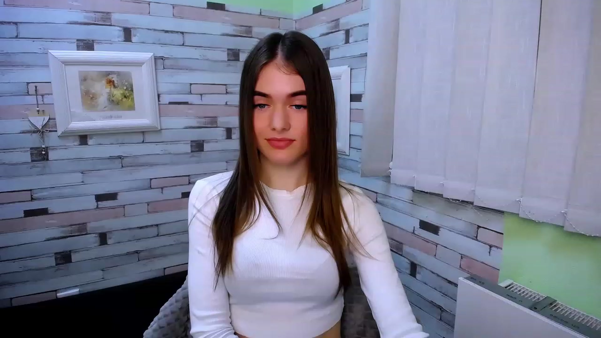 Gallery image thumbnail from Mili_Sky_'s myfreecams stream on, 02/23/2023, 12:53 image 18 of 20