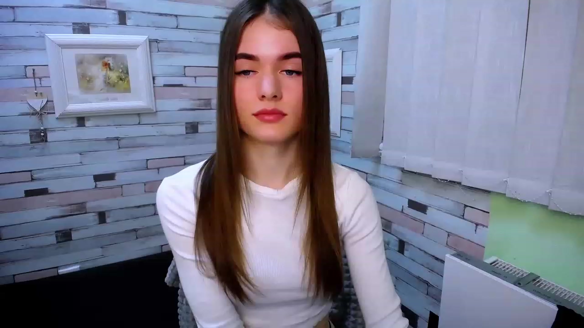 Gallery image thumbnail from Mili_Sky_'s myfreecams stream on, 02/23/2023, 14:48 image 3 of 20