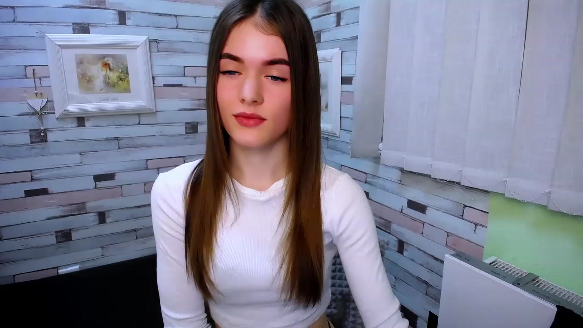 Gallery image thumbnail from Mili_Sky_'s myfreecams stream on, 02/23/2023, 14:48 image 5 of 20