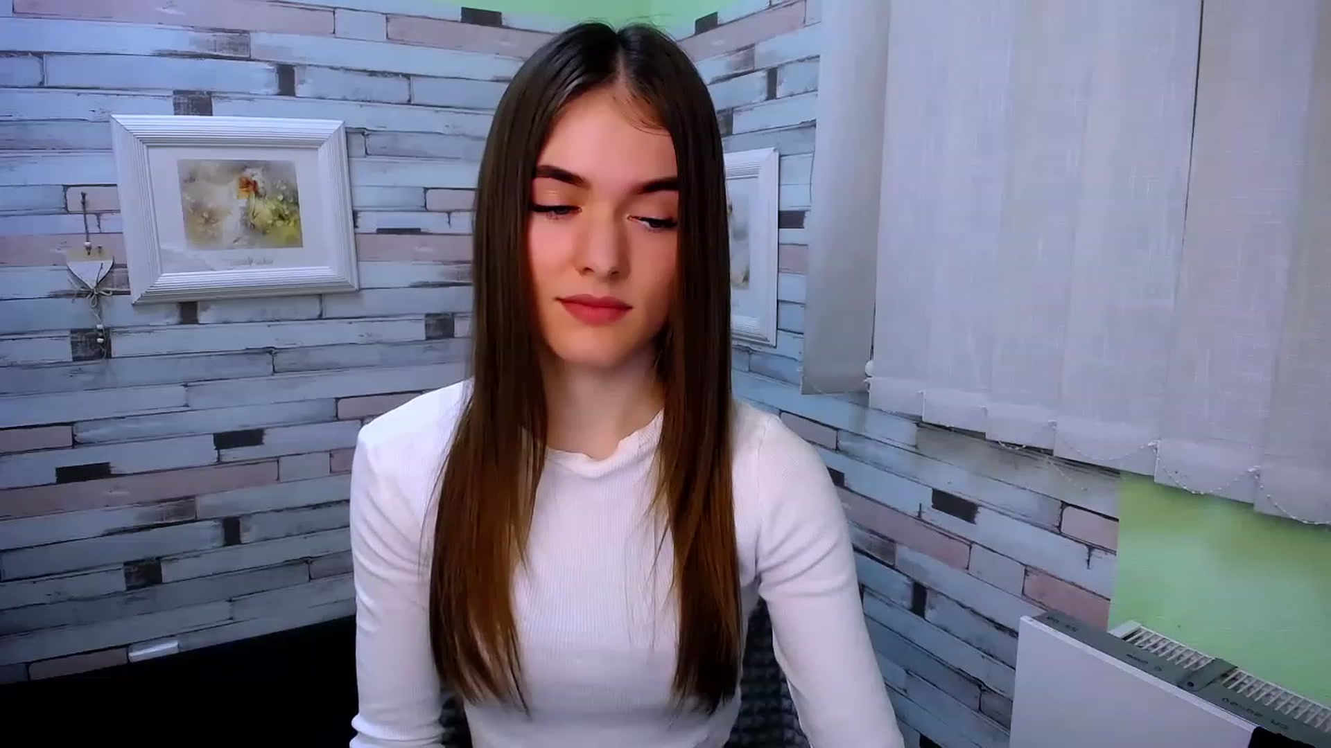 Gallery image thumbnail from Mili_Sky_'s myfreecams stream on, 02/23/2023, 18:23 image 11 of 20