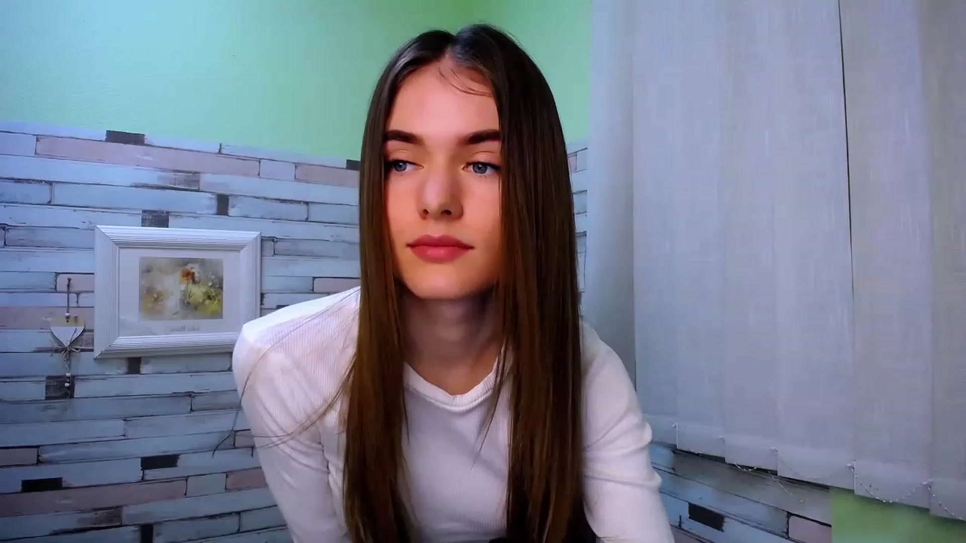 Gallery image thumbnail from Mili_Sky_'s myfreecams stream on, 02/23/2023, 18:23 image 15 of 20