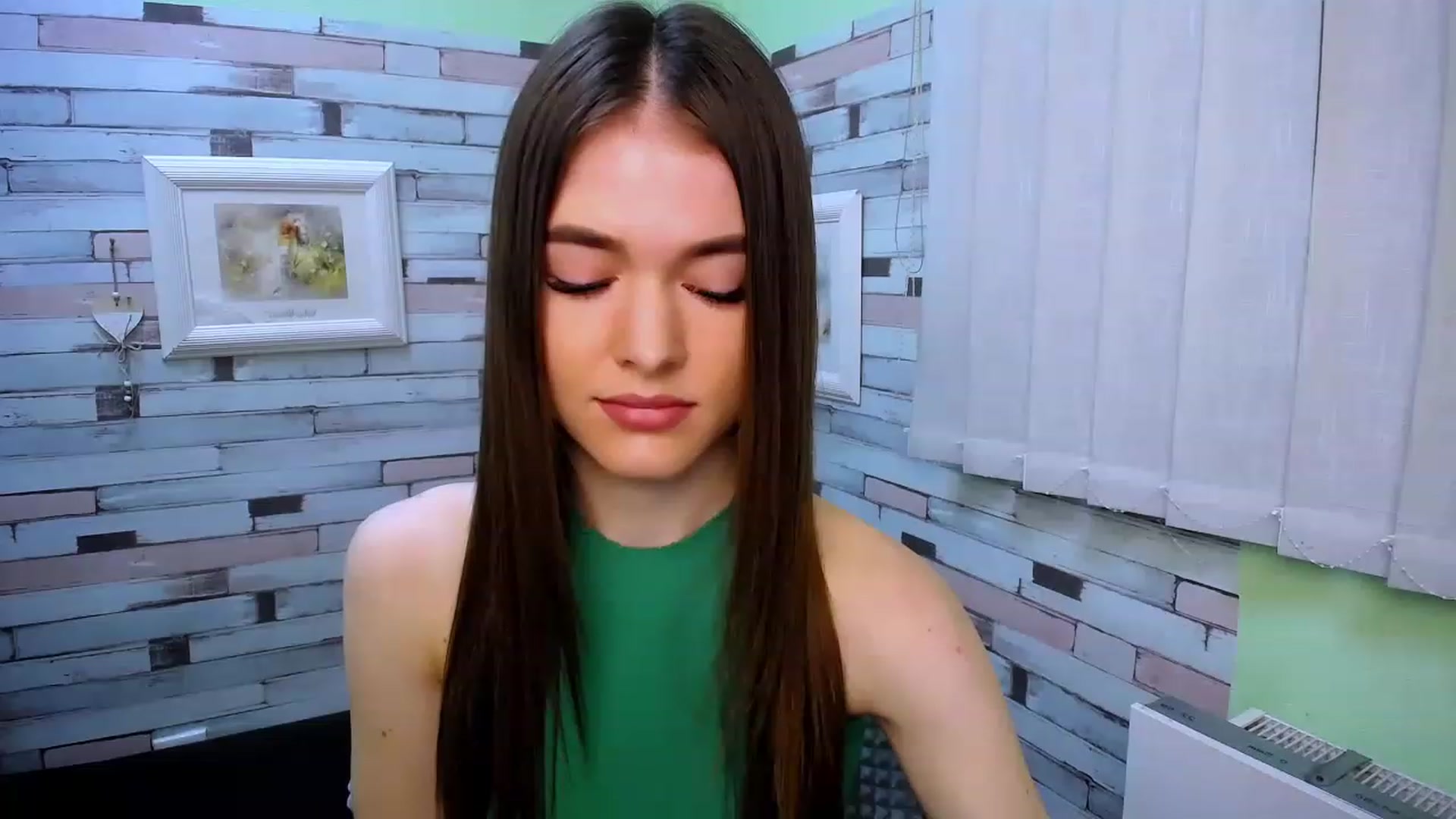 Gallery image thumbnail from Mili_Sky_'s myfreecams stream on, 02/26/2023, 08:46 image 19 of 20