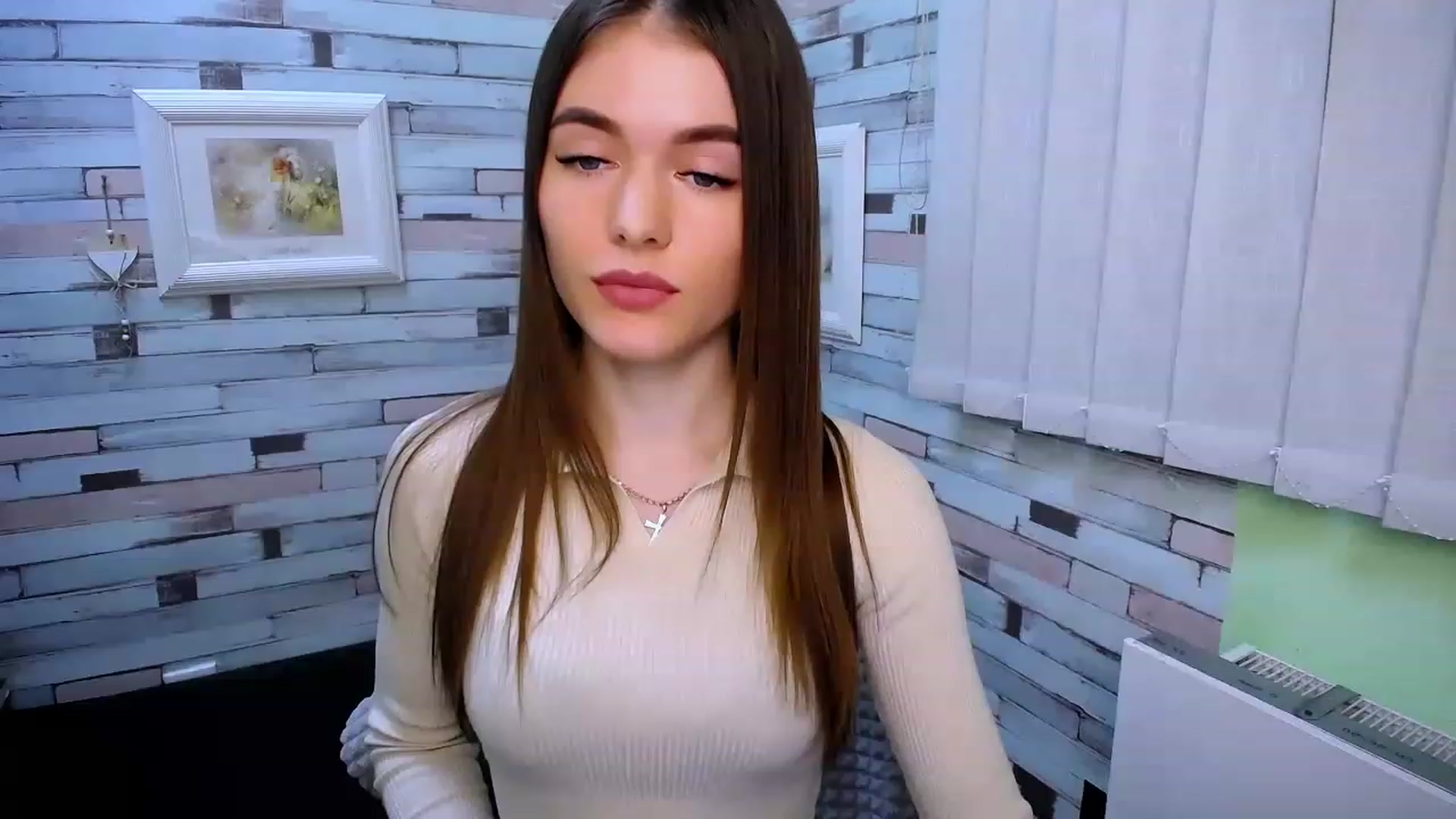 Gallery image thumbnail from Mili_Sky_'s myfreecams stream on, 02/26/2023, 11:19 image 8 of 20