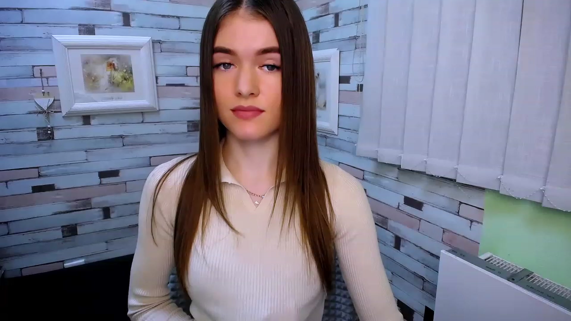 Gallery image thumbnail from Mili_Sky_'s myfreecams stream on, 02/26/2023, 11:19 image 9 of 20