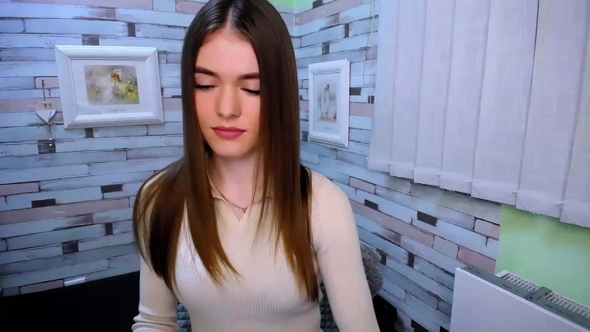 Gallery image thumbnail from Mili_Sky_'s myfreecams stream on, 02/26/2023, 12:37 image 6 of 20