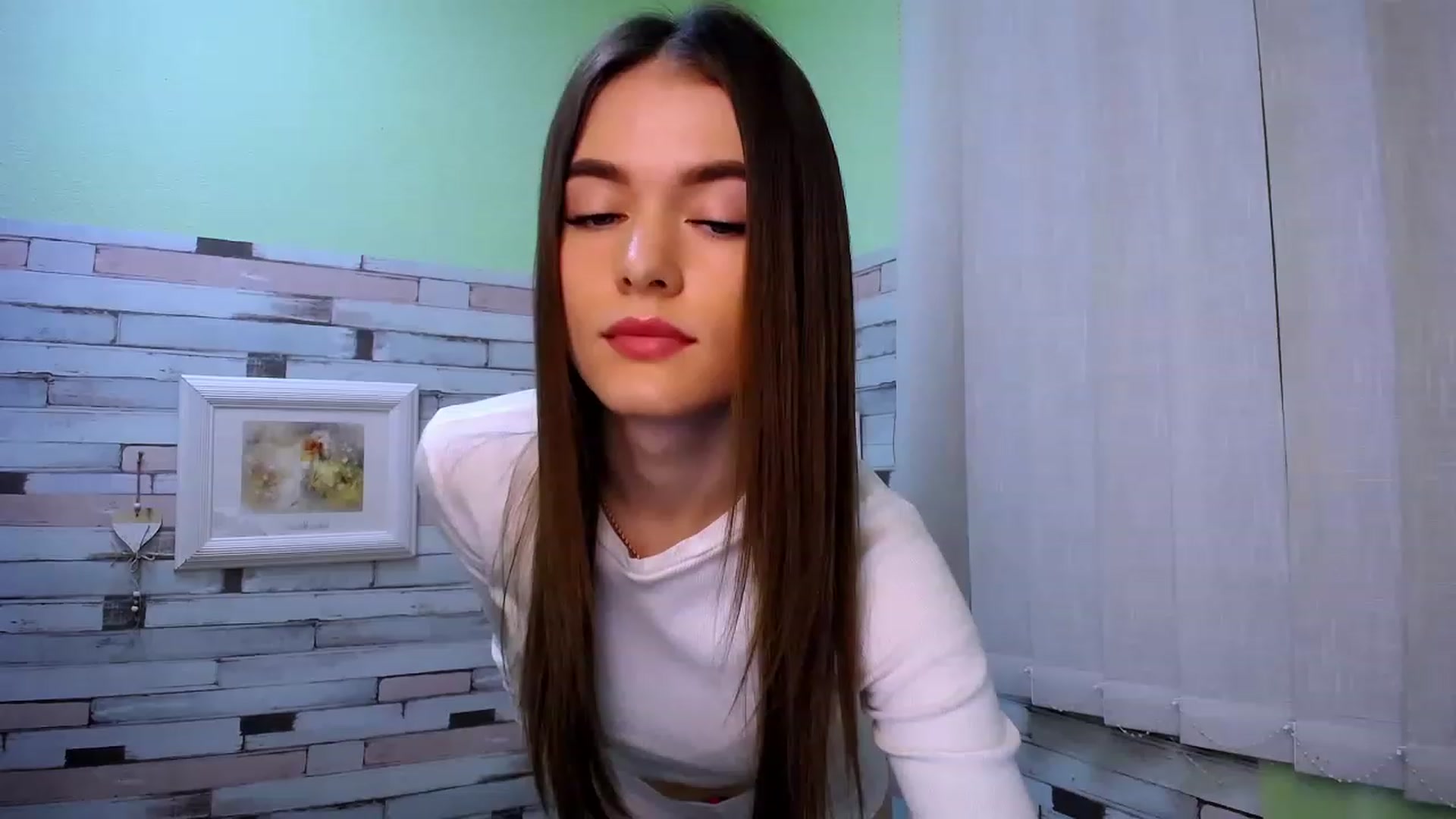 Gallery image thumbnail from Mili_Sky_'s myfreecams stream on, 02/27/2023, 08:18 image 4 of 20