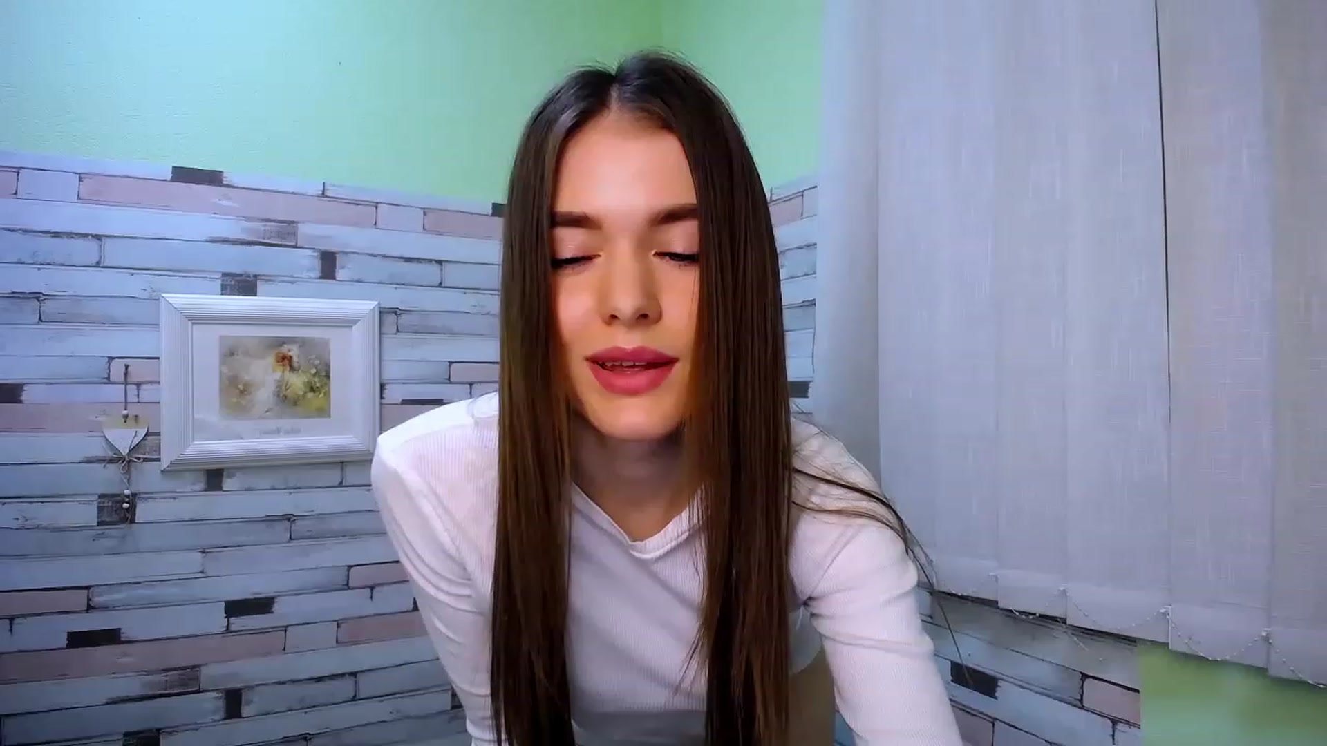 Gallery image thumbnail from Mili_Sky_'s myfreecams stream on, 02/27/2023, 09:56 image 11 of 20