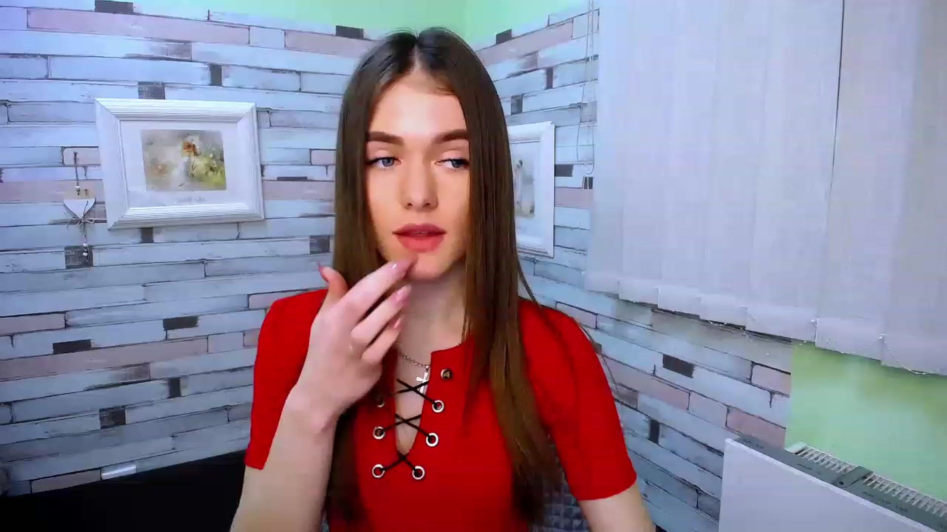 Gallery image thumbnail from Mili_Sky_'s myfreecams stream on, 02/28/2023, 12:50 image 10 of 20