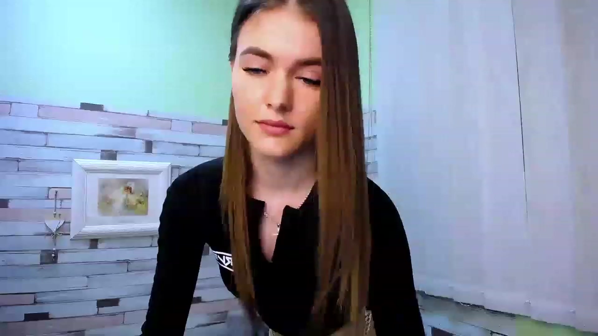 Gallery image thumbnail from Mili_Sky_'s myfreecams stream on, 03/03/2023, 11:32 image 4 of 20